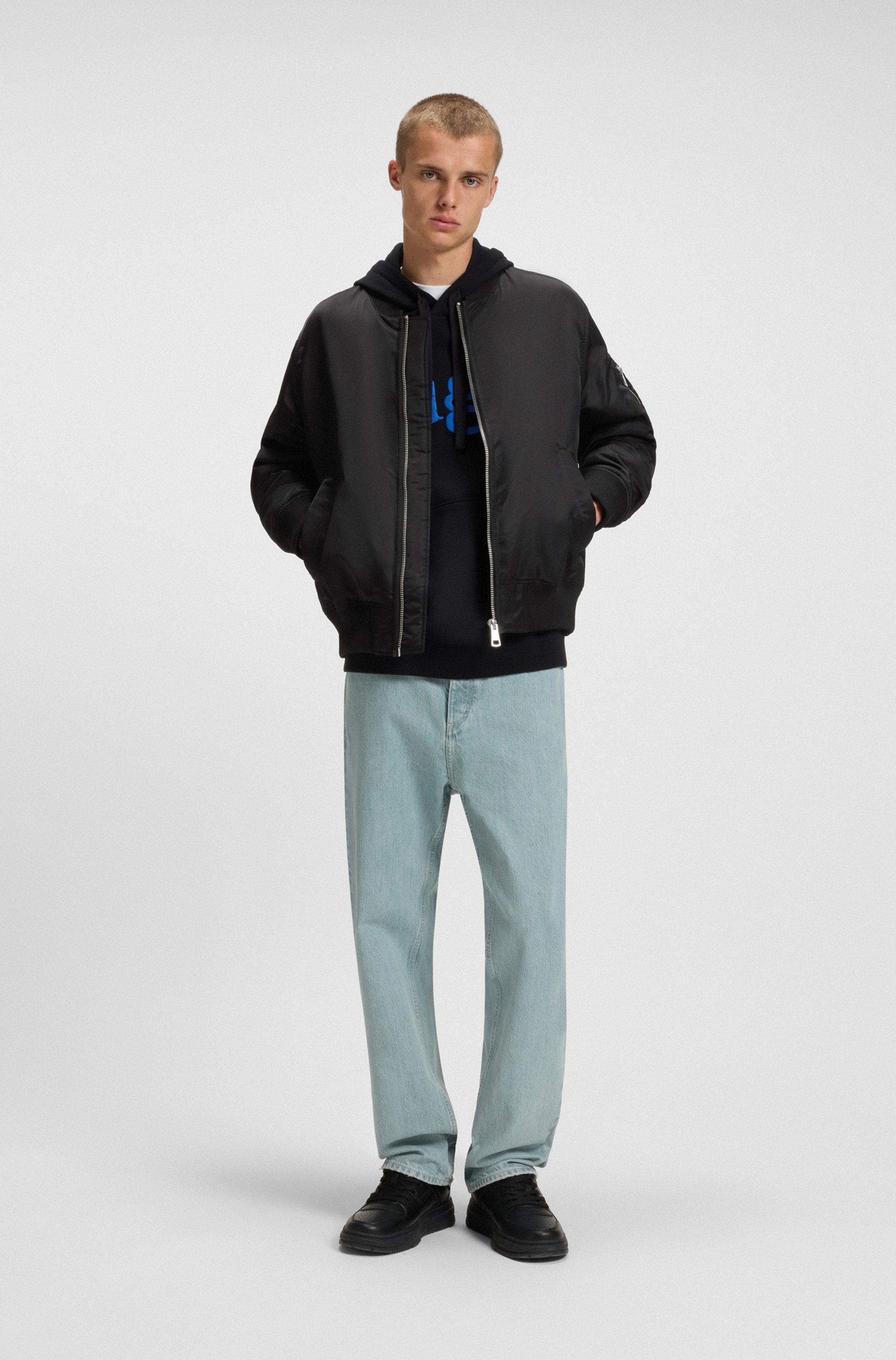 HUGO Blue Blouson Biero met waterafstotende afwerking en mouwzak