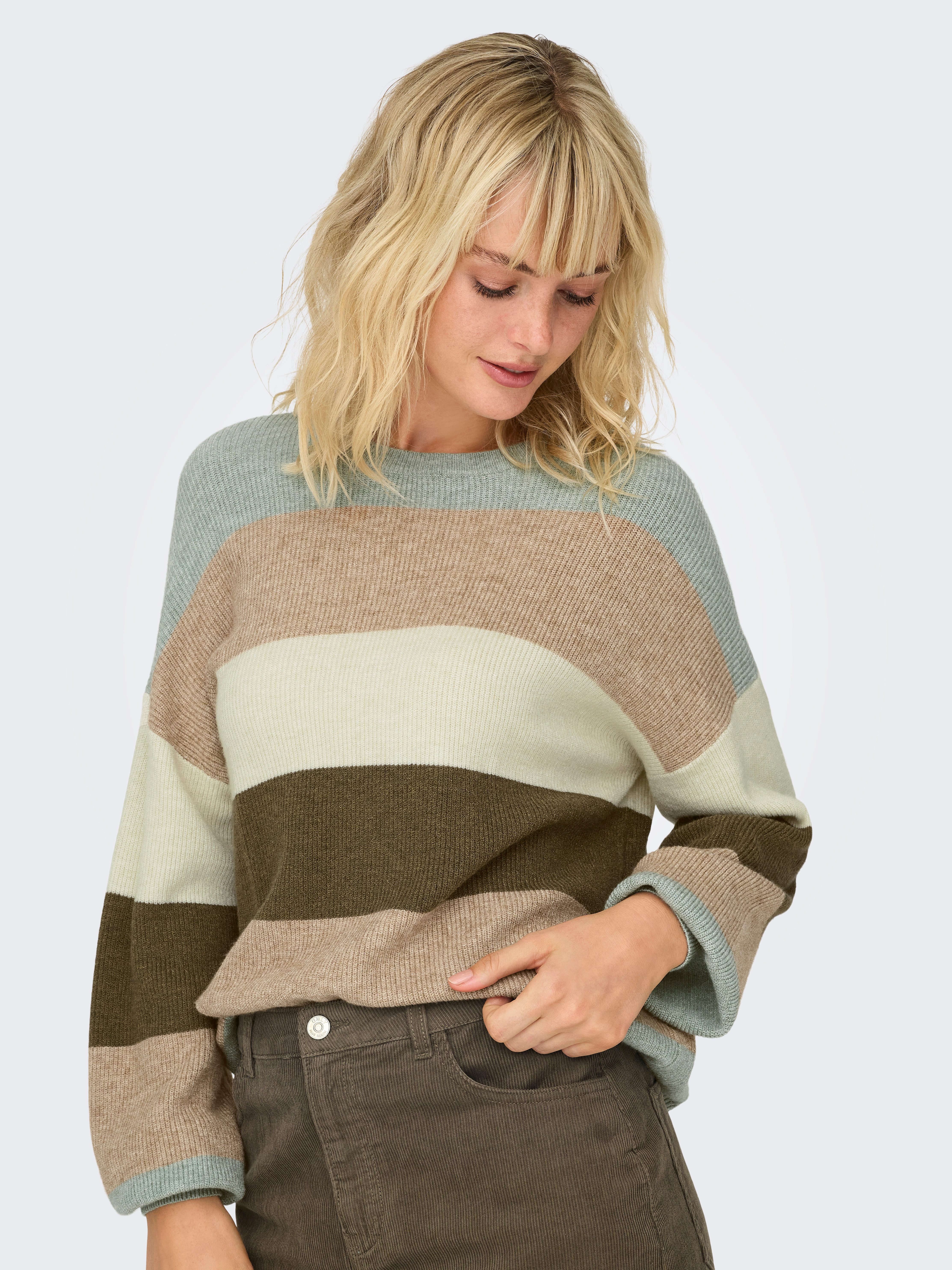 Only Gebreide trui ONLATIA L S STRIPE PULLOVER KNT NOOS