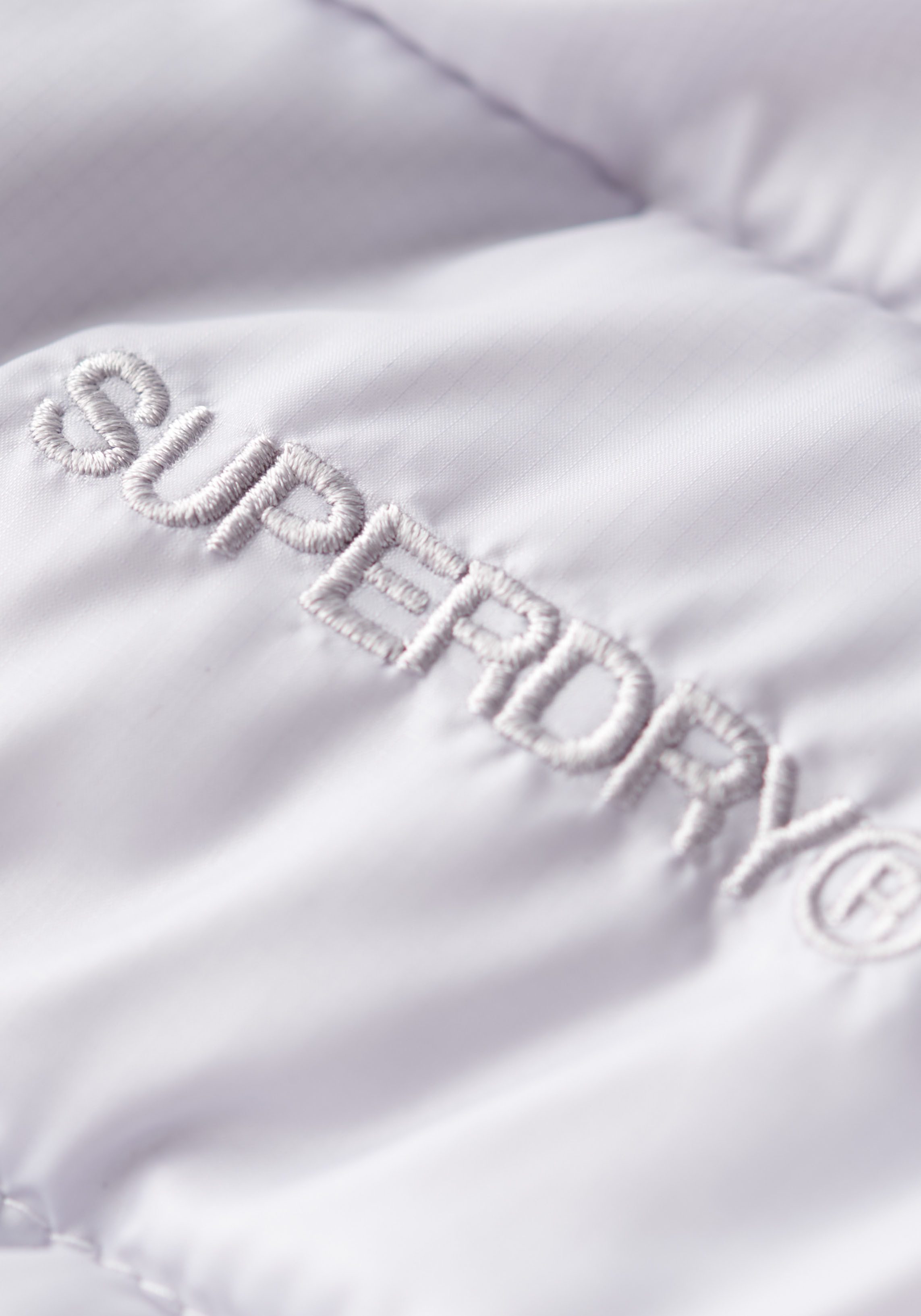Superdry Gewatteerde jas HOODED FUJI QUILT PADDED JKT