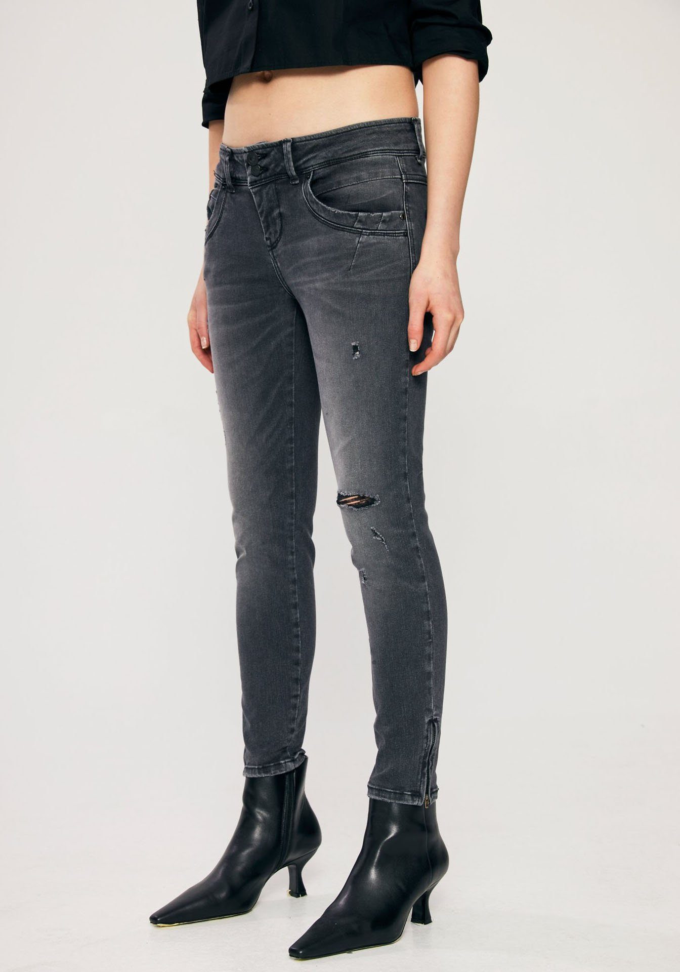 Skinny fit jeans LONIA met extra strakke pijpbelijning OTTO Dames Kleding Broeken & Jeans Jeans Skinny Jeans normaal taillehoogte in cropped lengte en met stretch-aandeel 