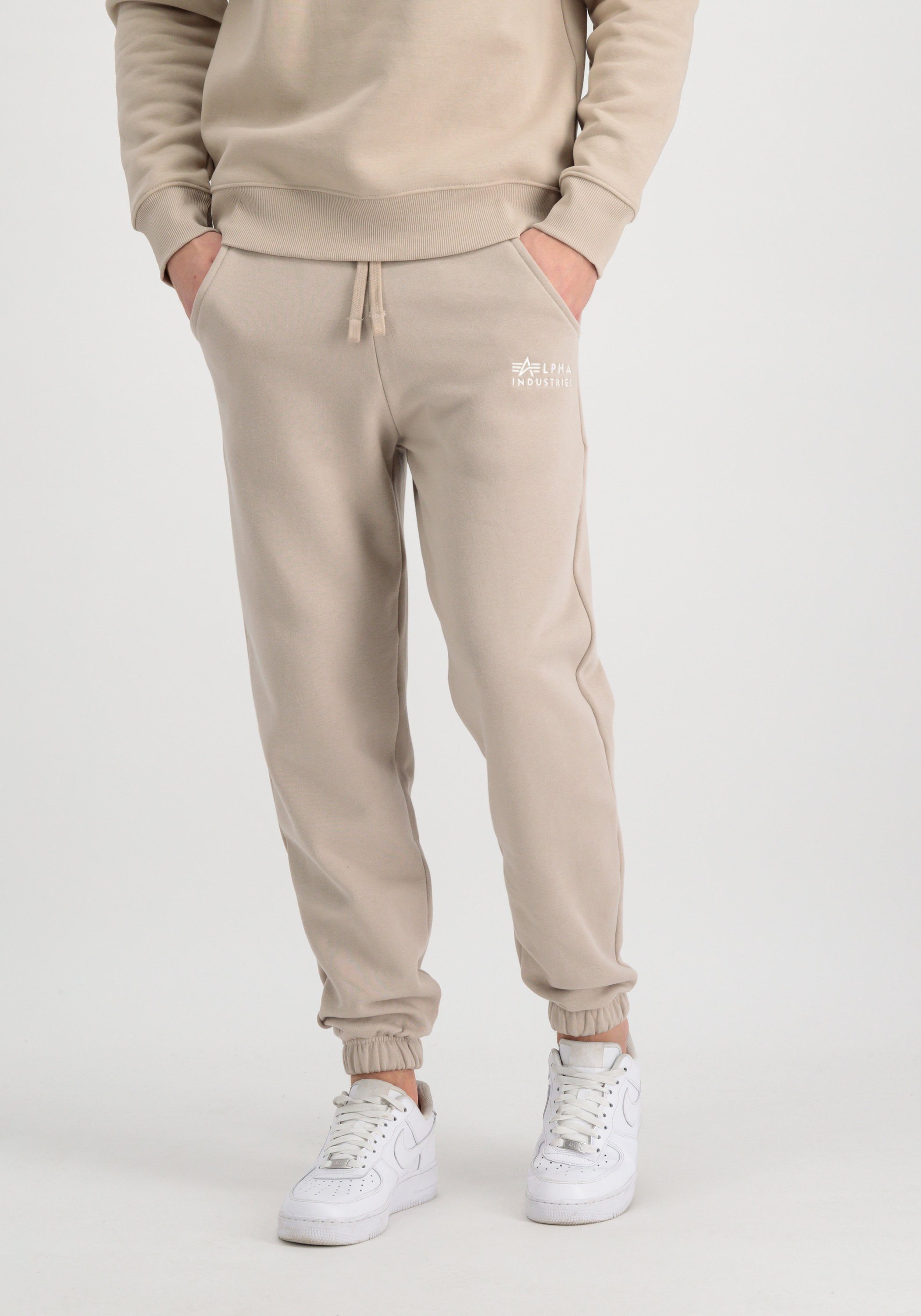 Alpha Industries Joggingbroek Alpha Industries Men - Jogger Organics EMB Regular Jogger heren broeken maat 2 XL bruin
