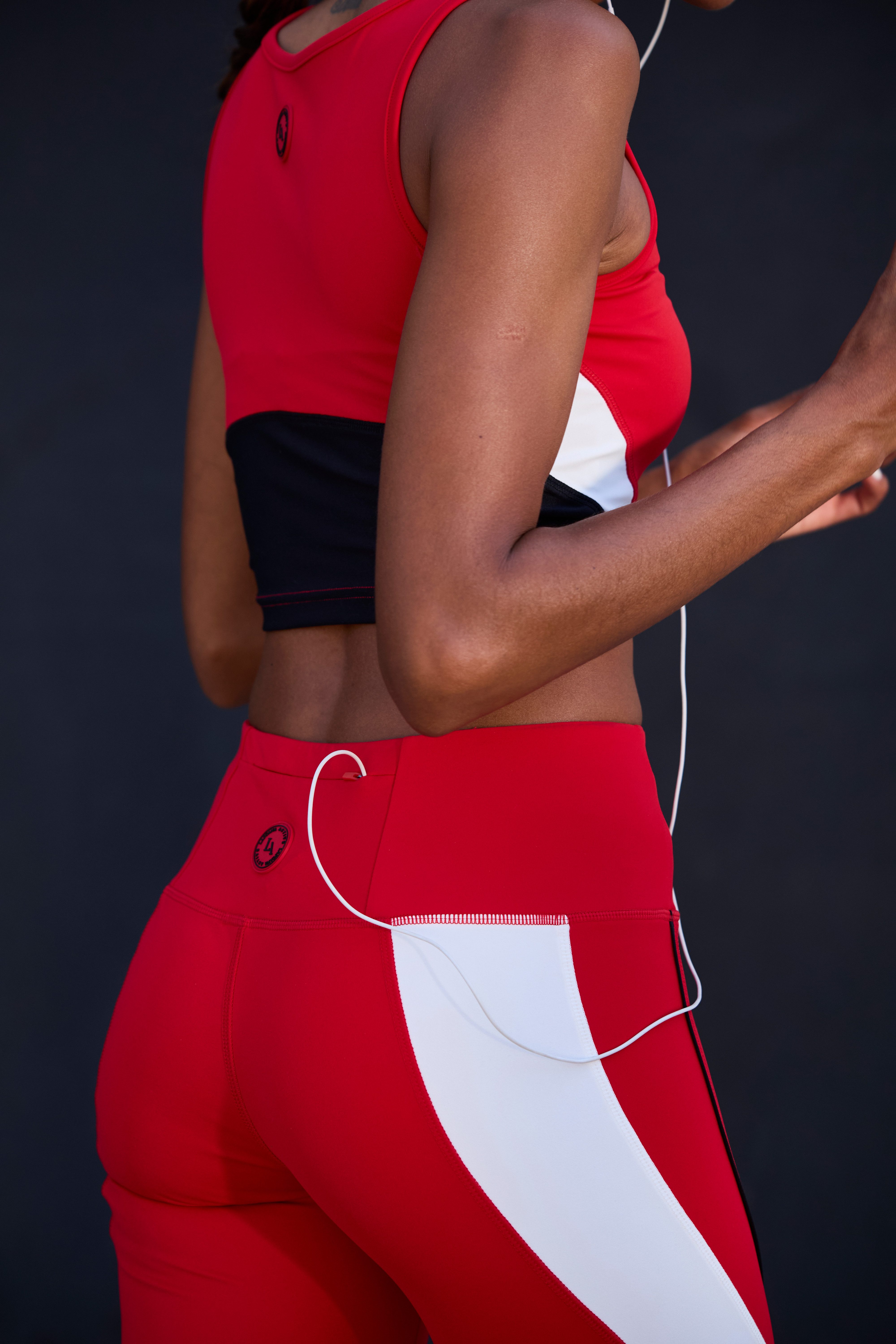 active by Lascana Capribroek met contrastinzet opzij