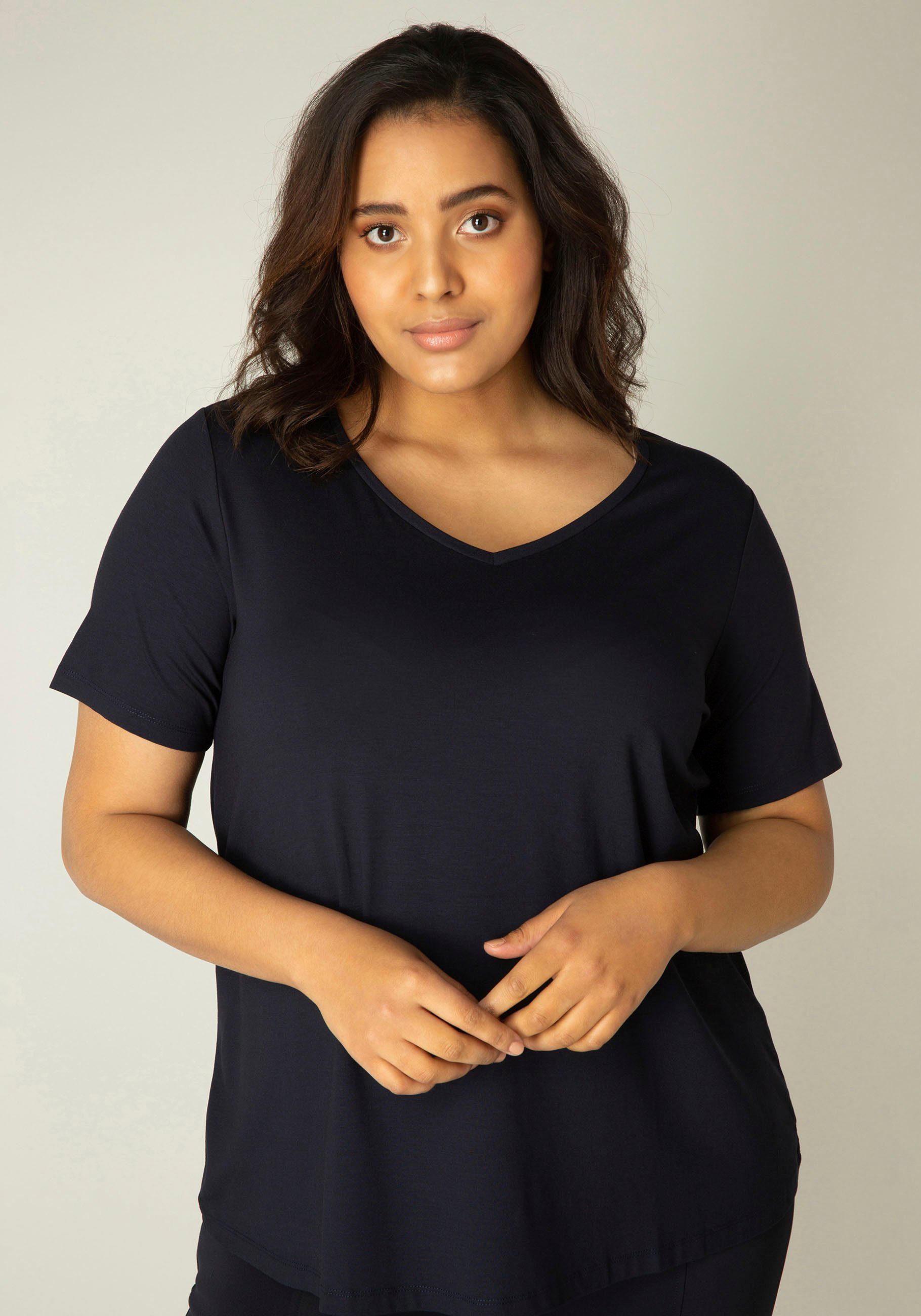 Base Level Curvy T-shirt Alba Soepelvallende, vormvaste kwaliteit