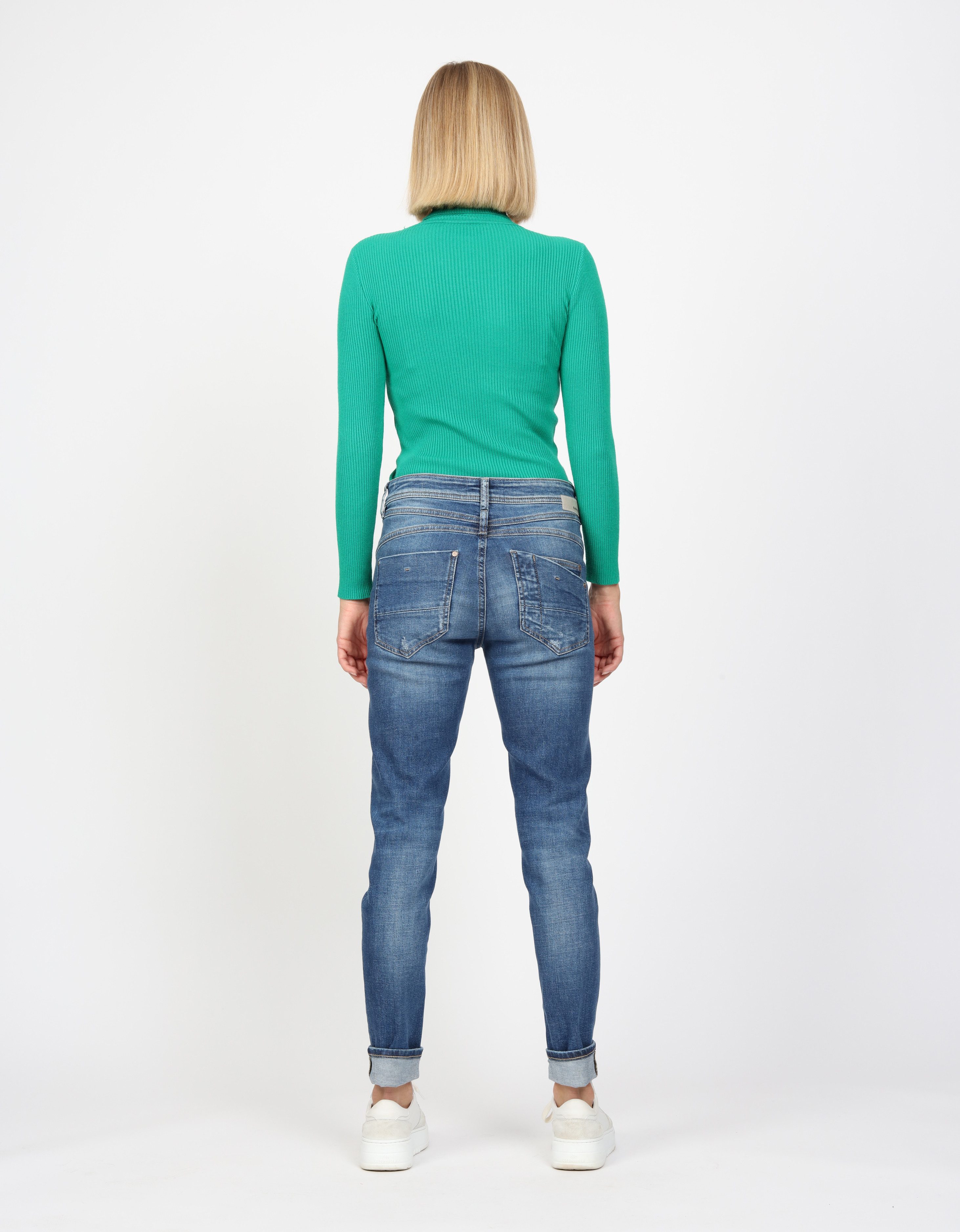 GANG Relax fit jeans 94AMELIE met used-effecten
