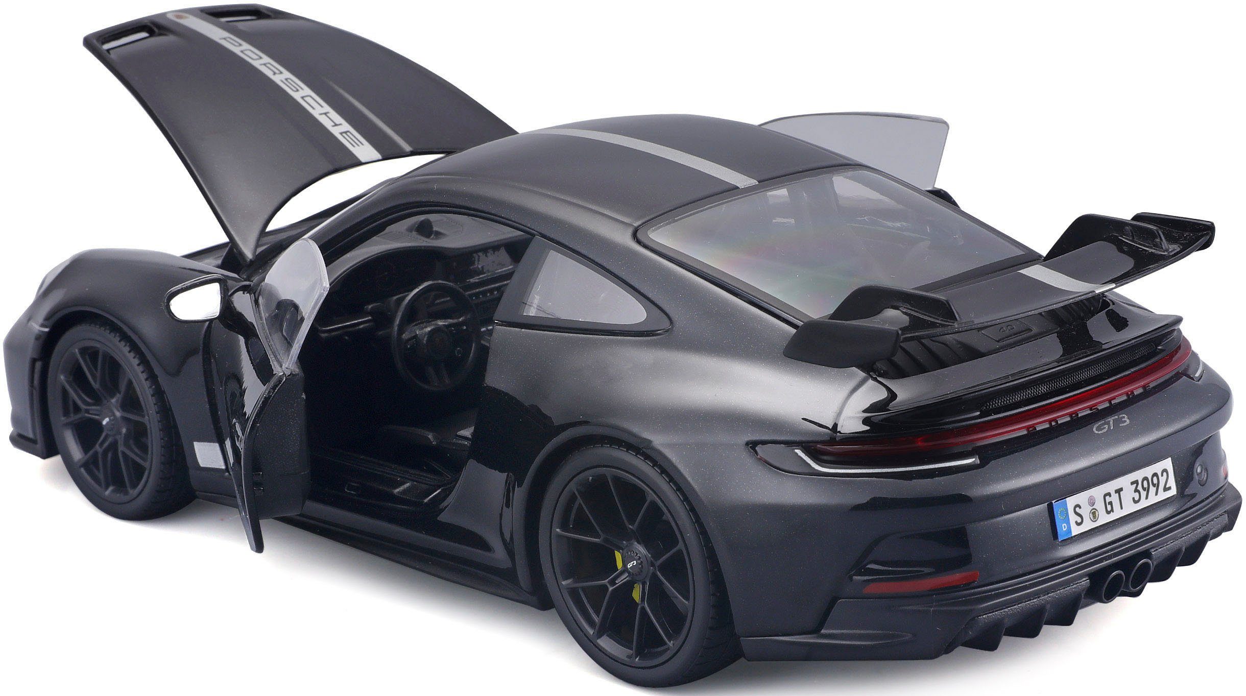 Maisto® Auto op schaal 1:18 Porsche 911 GT3, '23, zwart met strepen