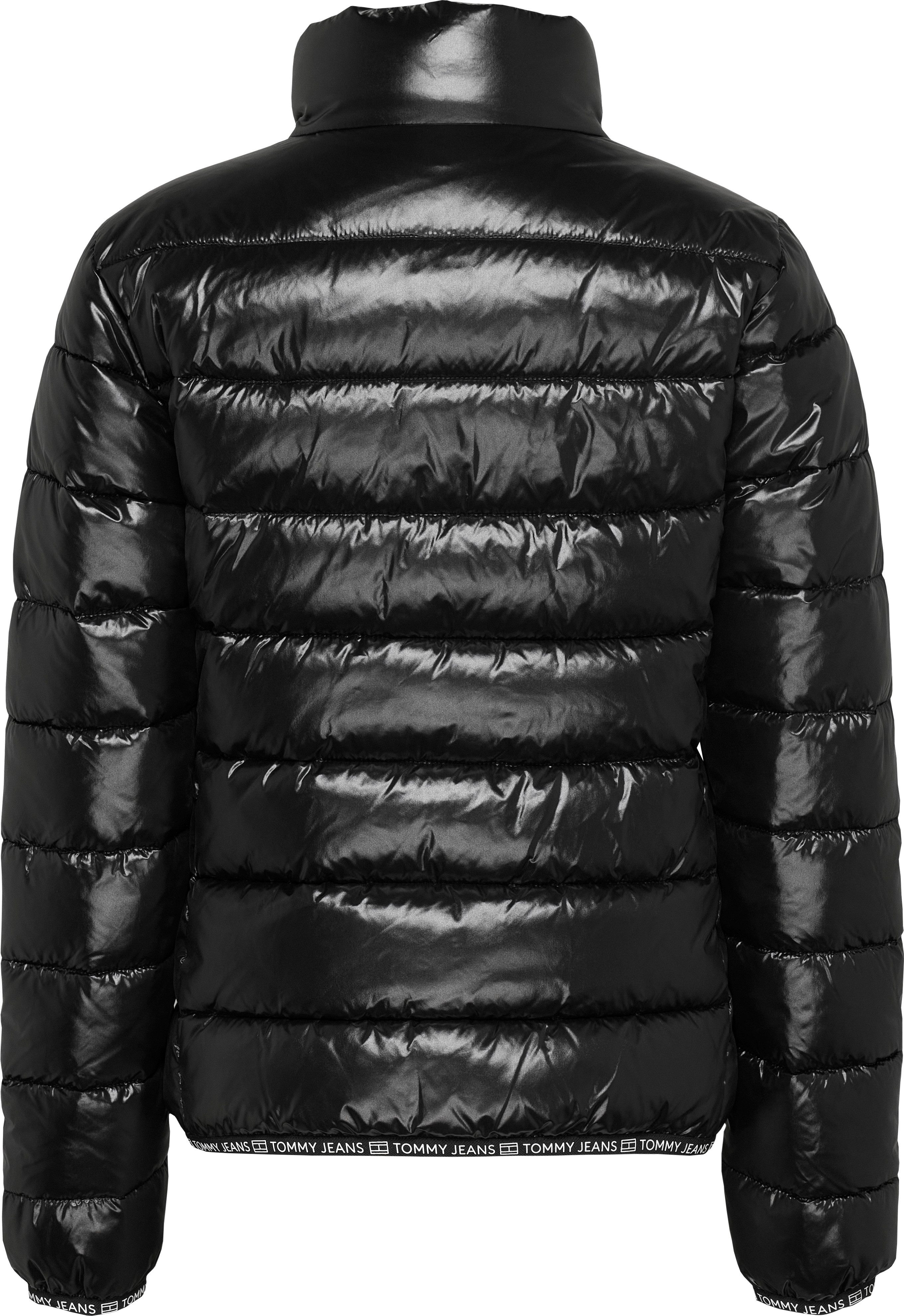 TOMMY JEANS Gewatteerde jas TJW ESSENTIAL TAPE JACKET EXT in glanzende uitstraling met vulling