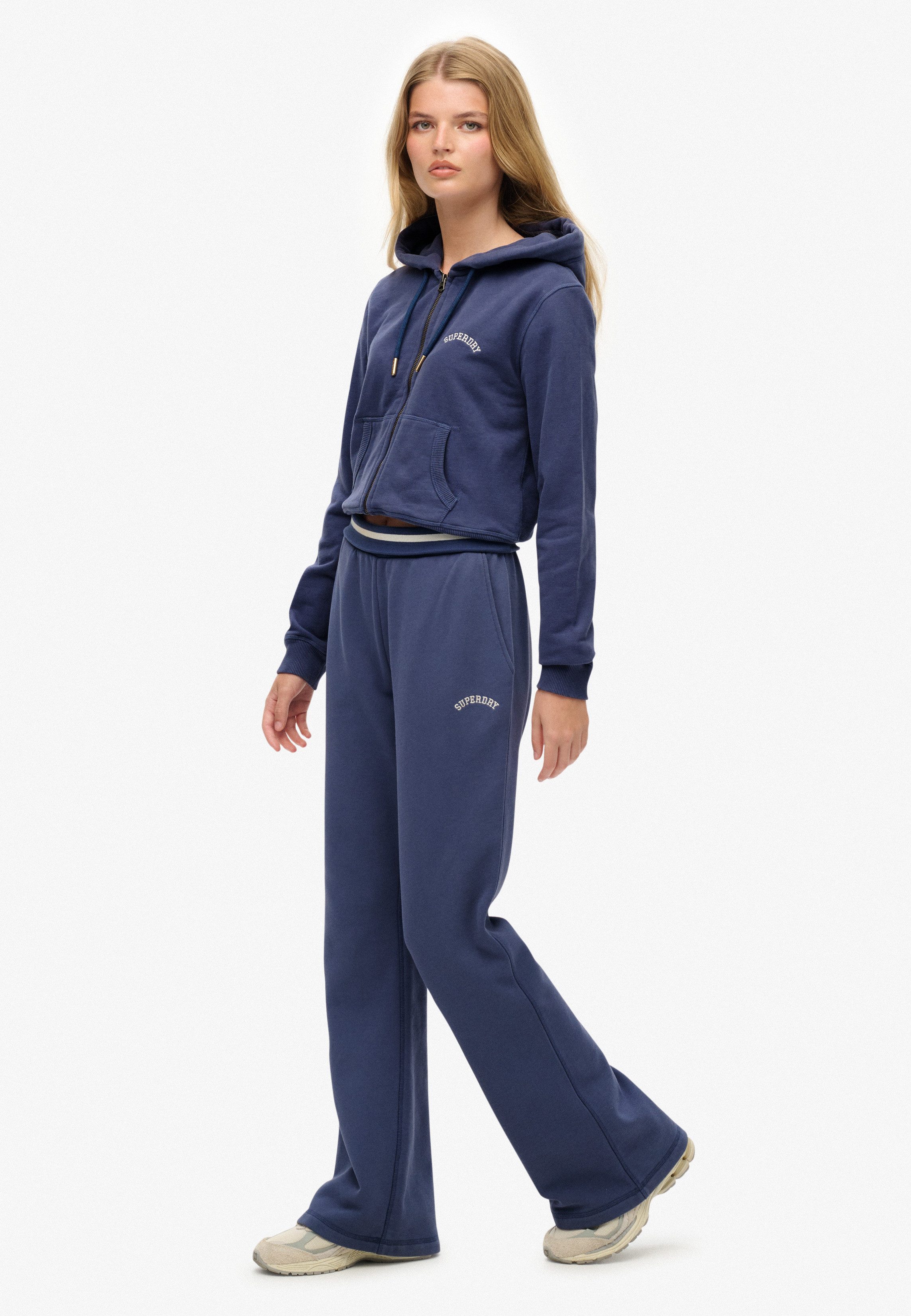 Superdry Sweatbroek ESSENTIAL LOGO LR FLARE JOGGER