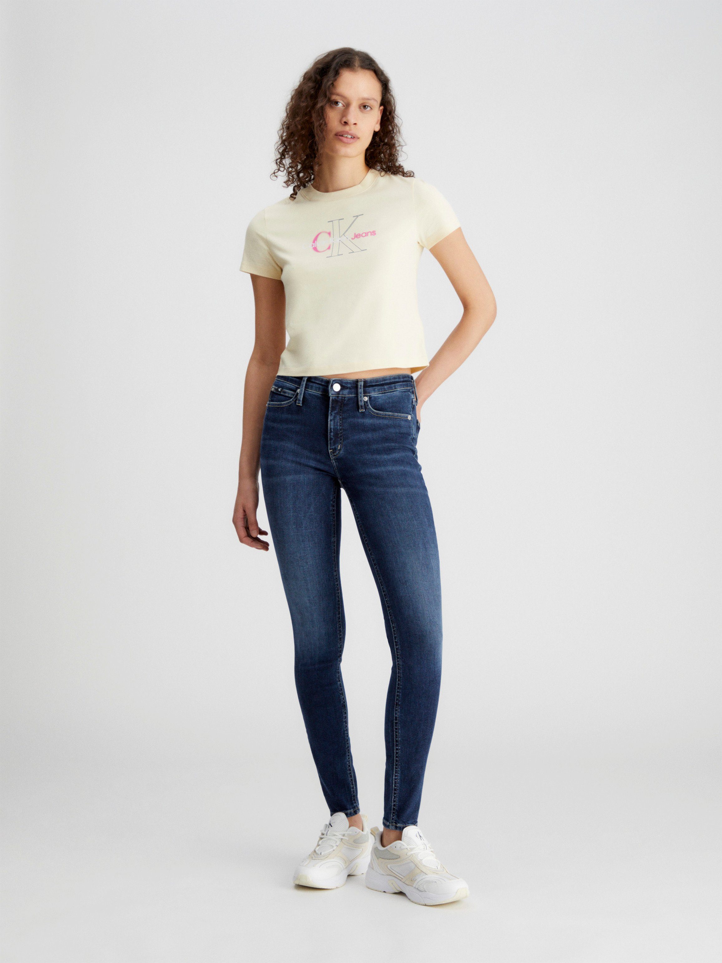 Calvin Klein T-shirt BOLD MONOLOGO BABY TEE