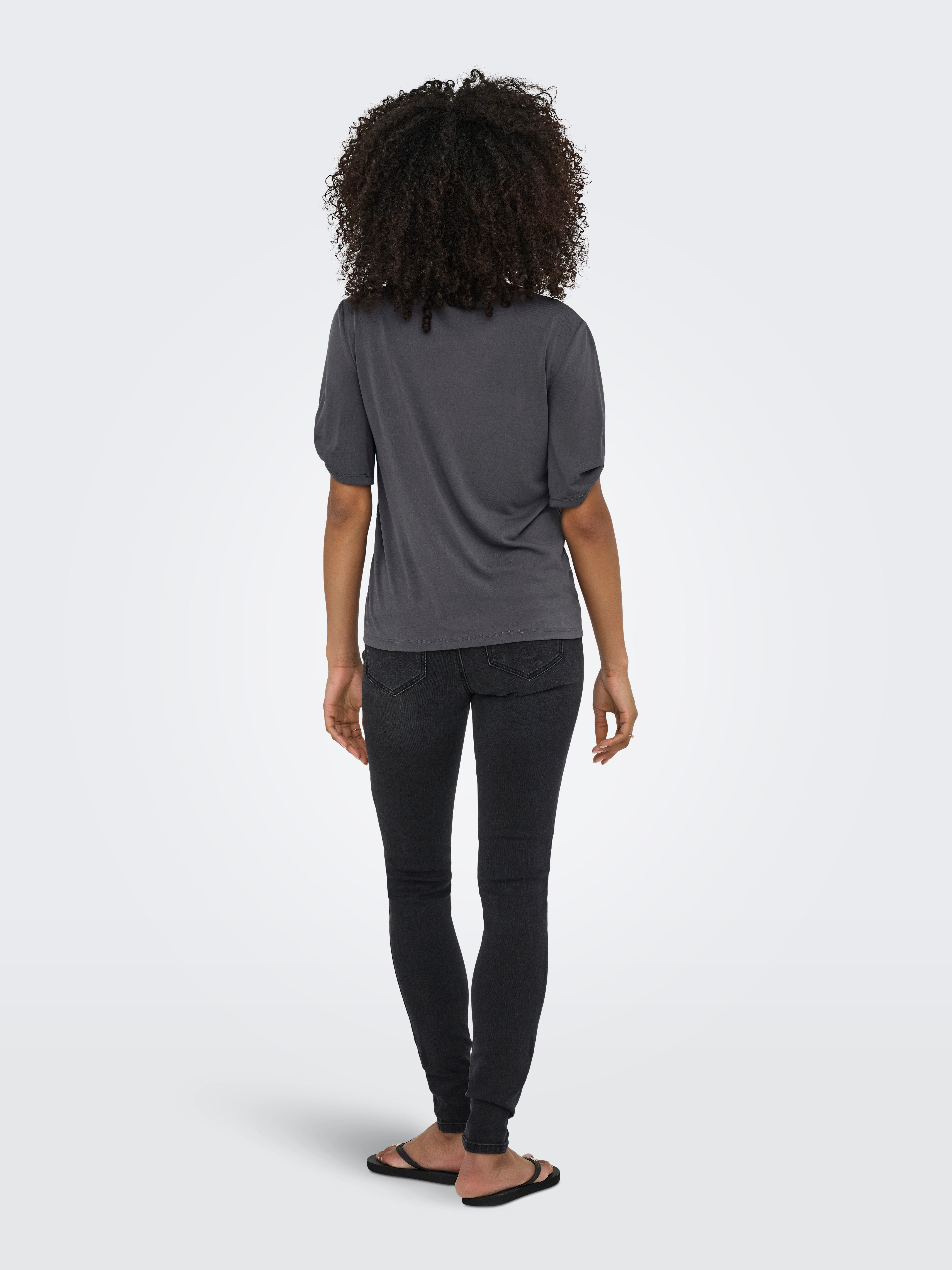 Only Shirt met korte mouwen ONLFREE – T-shirt met print voor casual combinaties