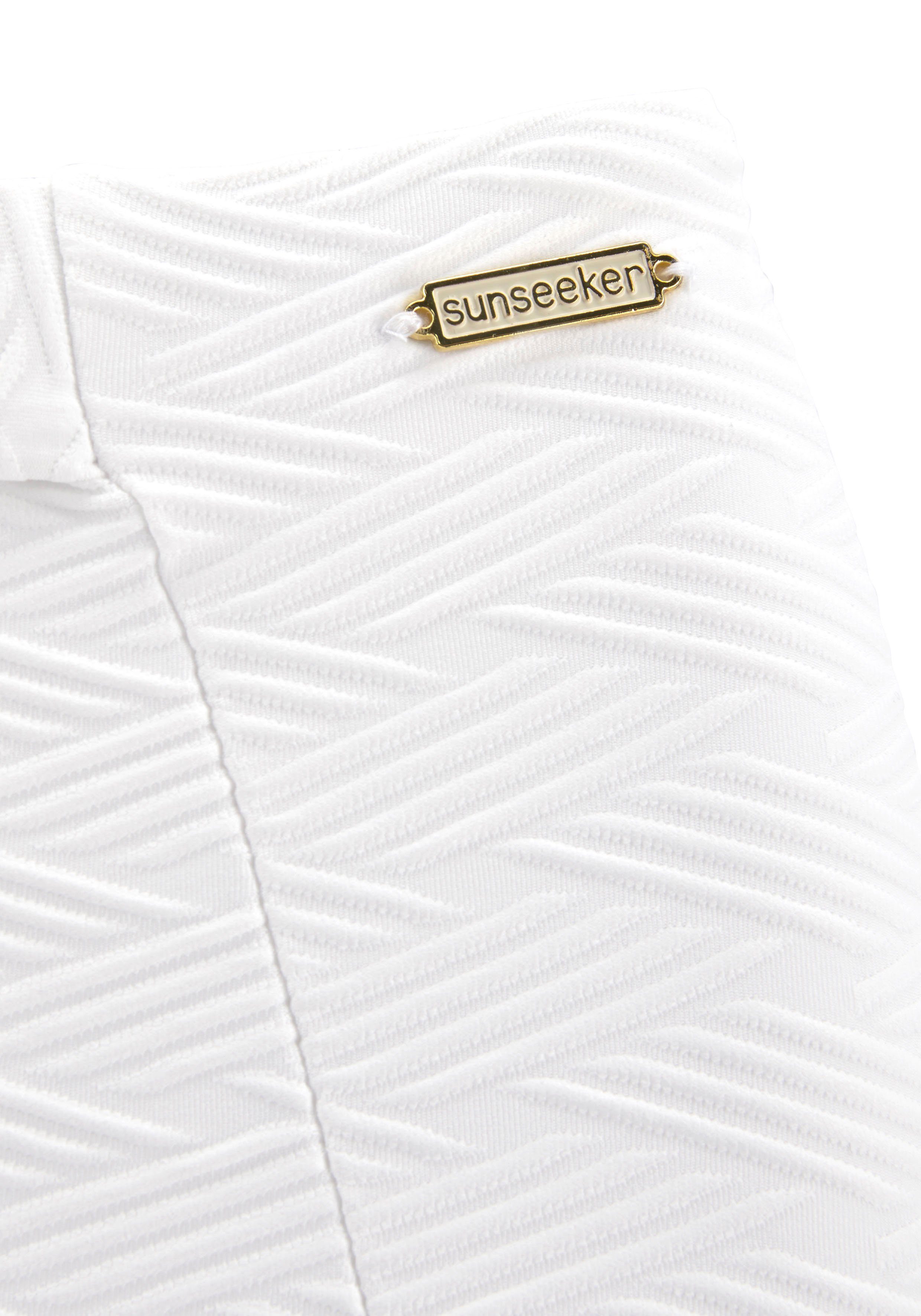 Sunseeker Highwaist-bikinibroekje Loretta met sierriem