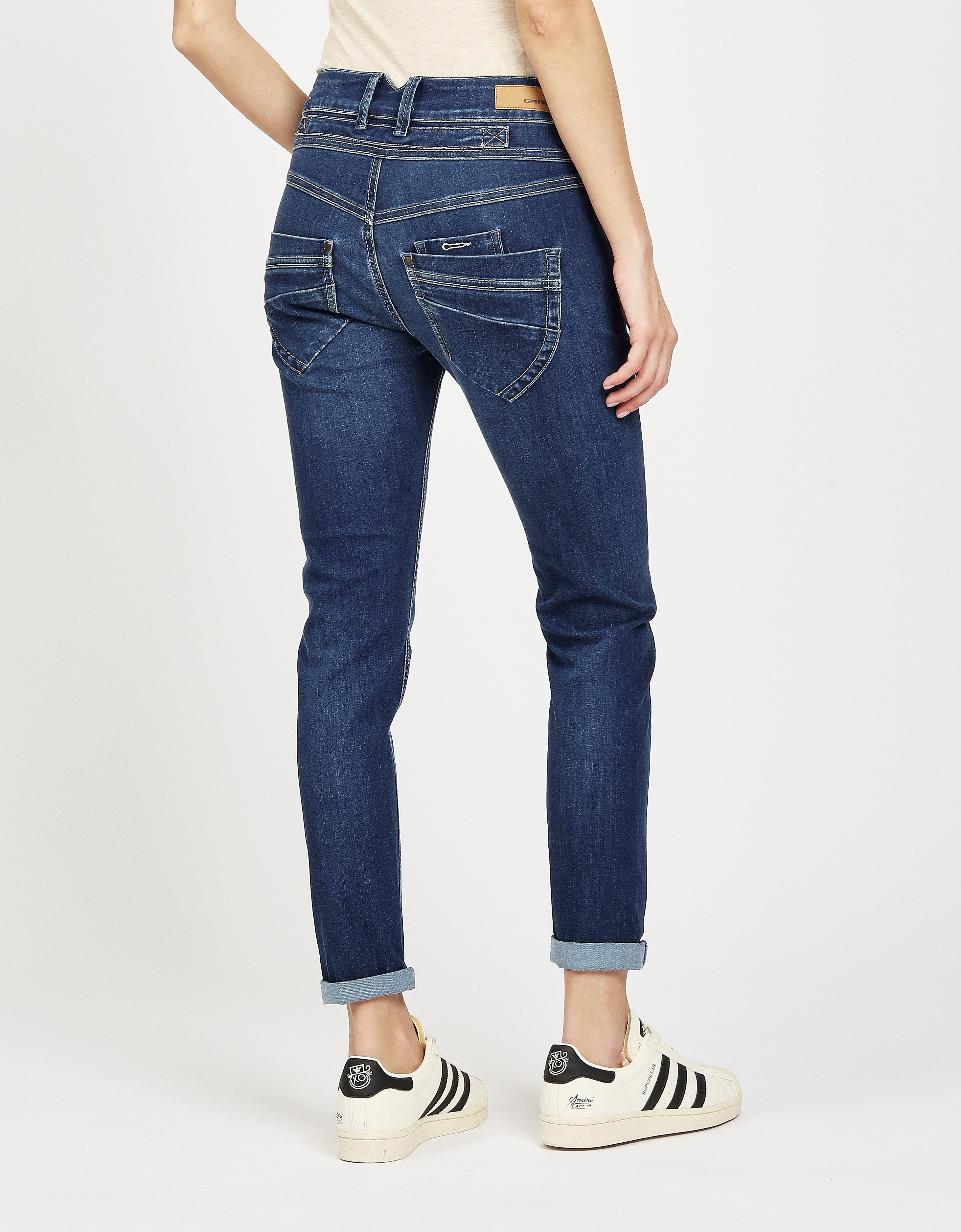 GANG Slim fit jeans 94Marge met bijzondere 4-knoopssluiting