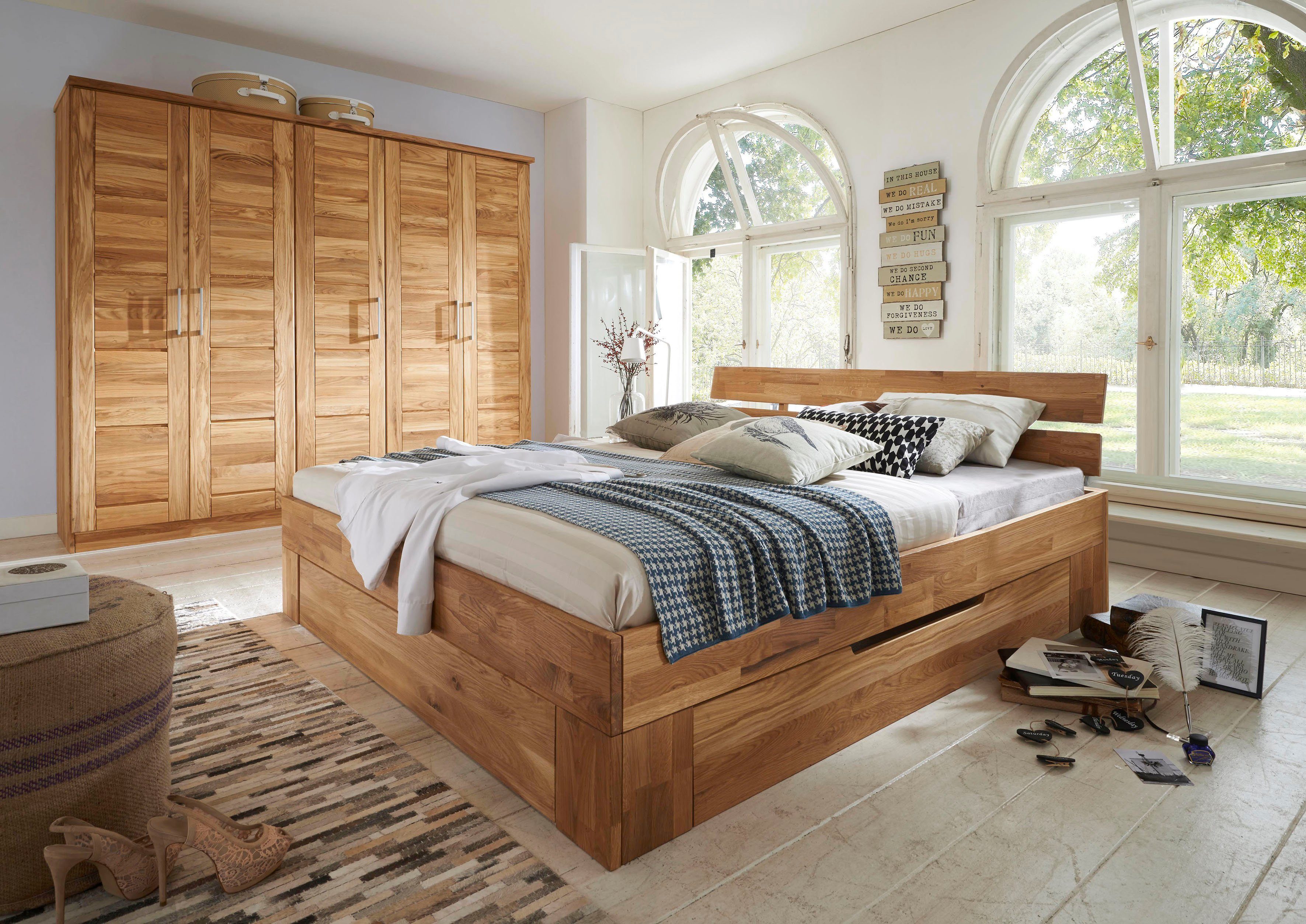 Home affaire Massief houten ledikant Tommy, FSC-gecertificeerd massief hout van wildeiken, in verschillende breedten, balkenbed, futonbed