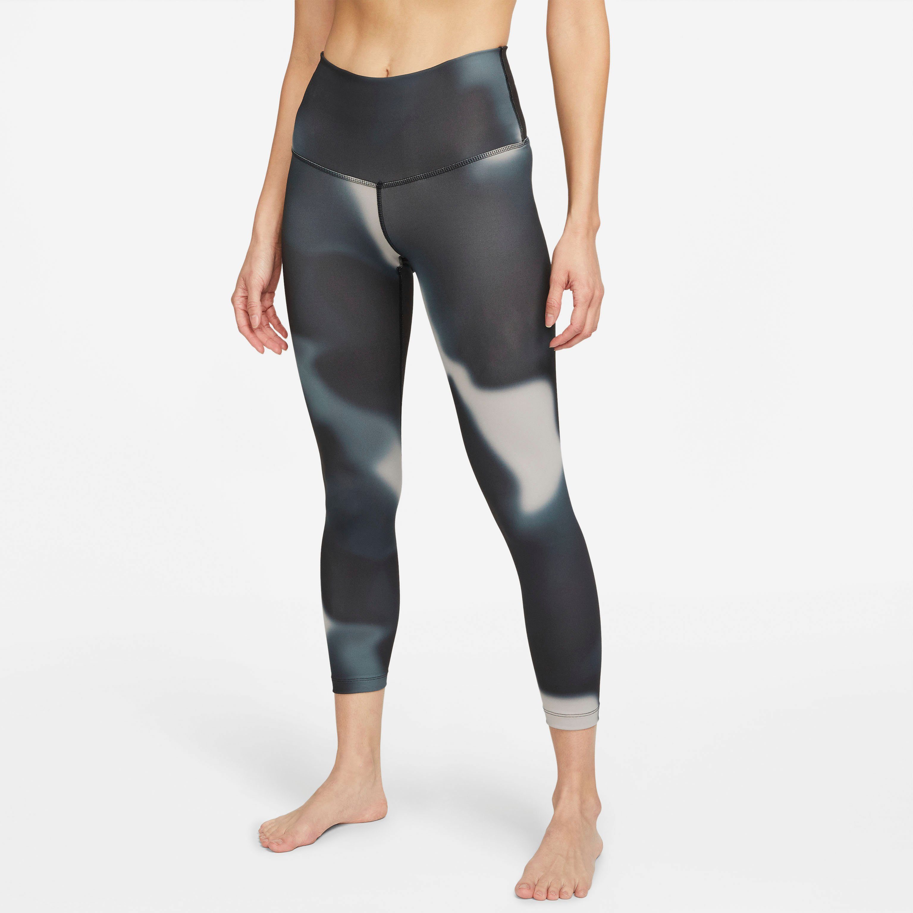 nike women's printed leggings