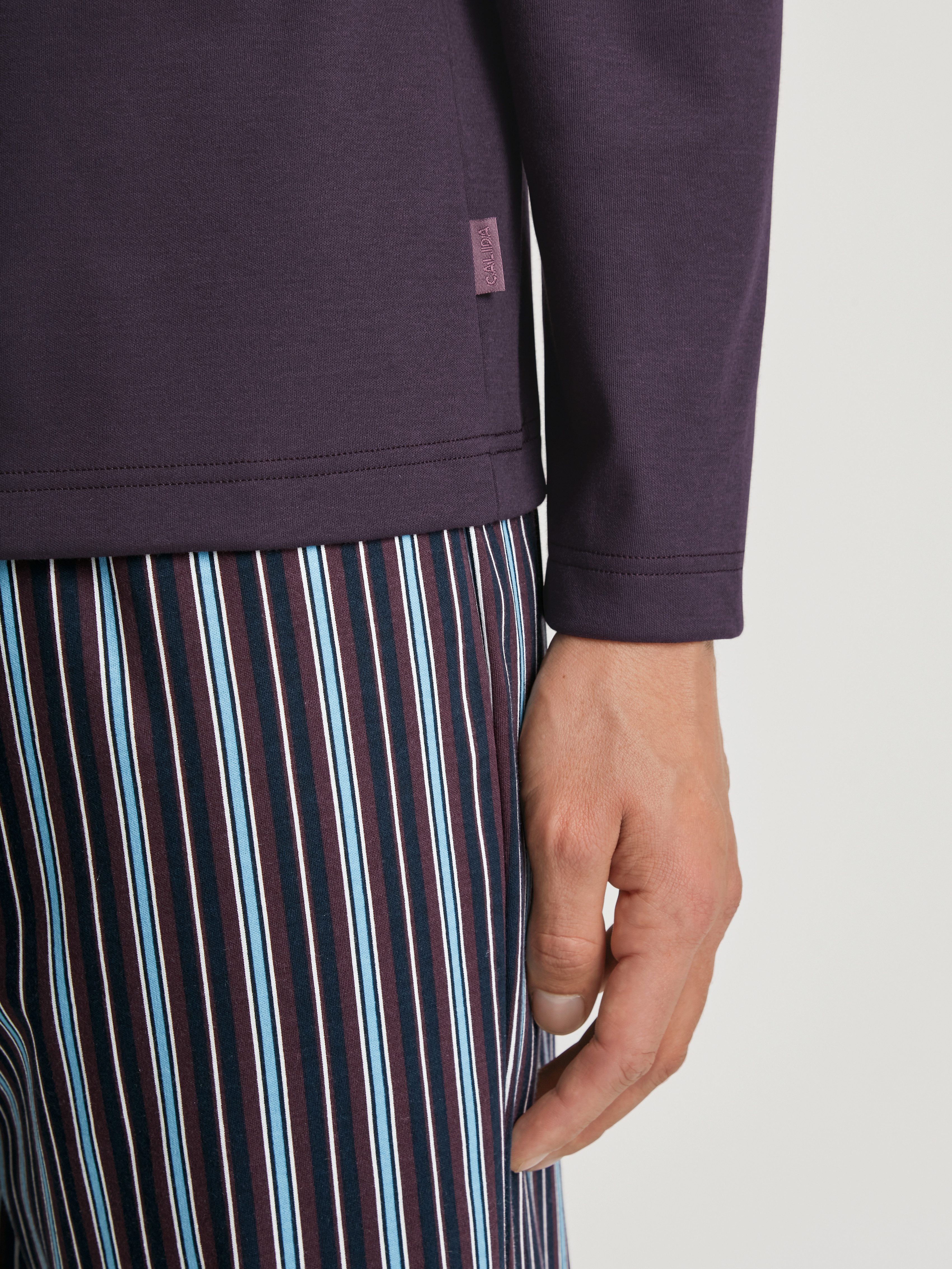 CALIDA Pyjama Relax Streamline 6 met praktische v-hals (2-delig)