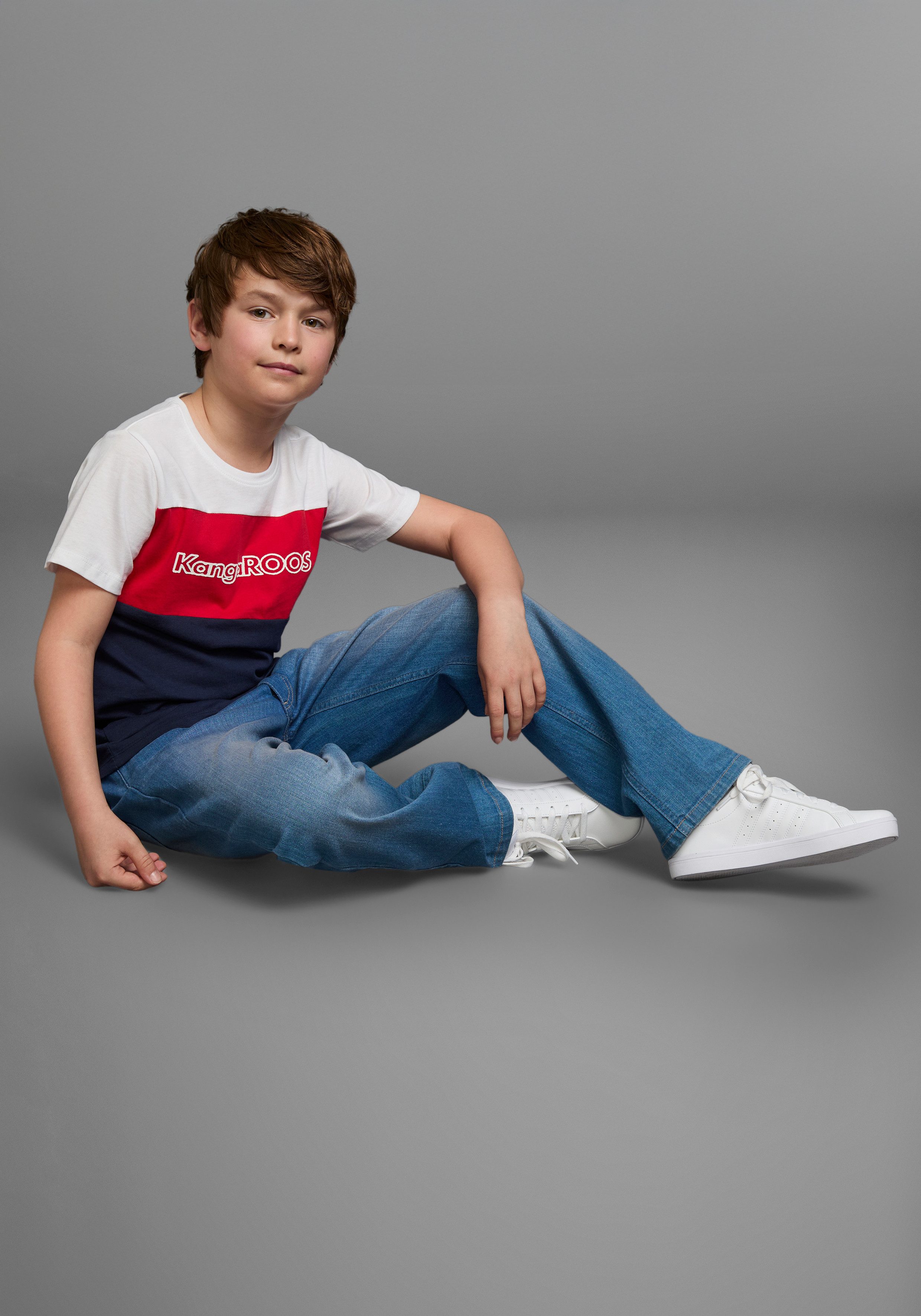KangaROOS T-shirt In Colorblockdesign Korte mouwen, basic pasvorm, bedrukt en meerkleurig