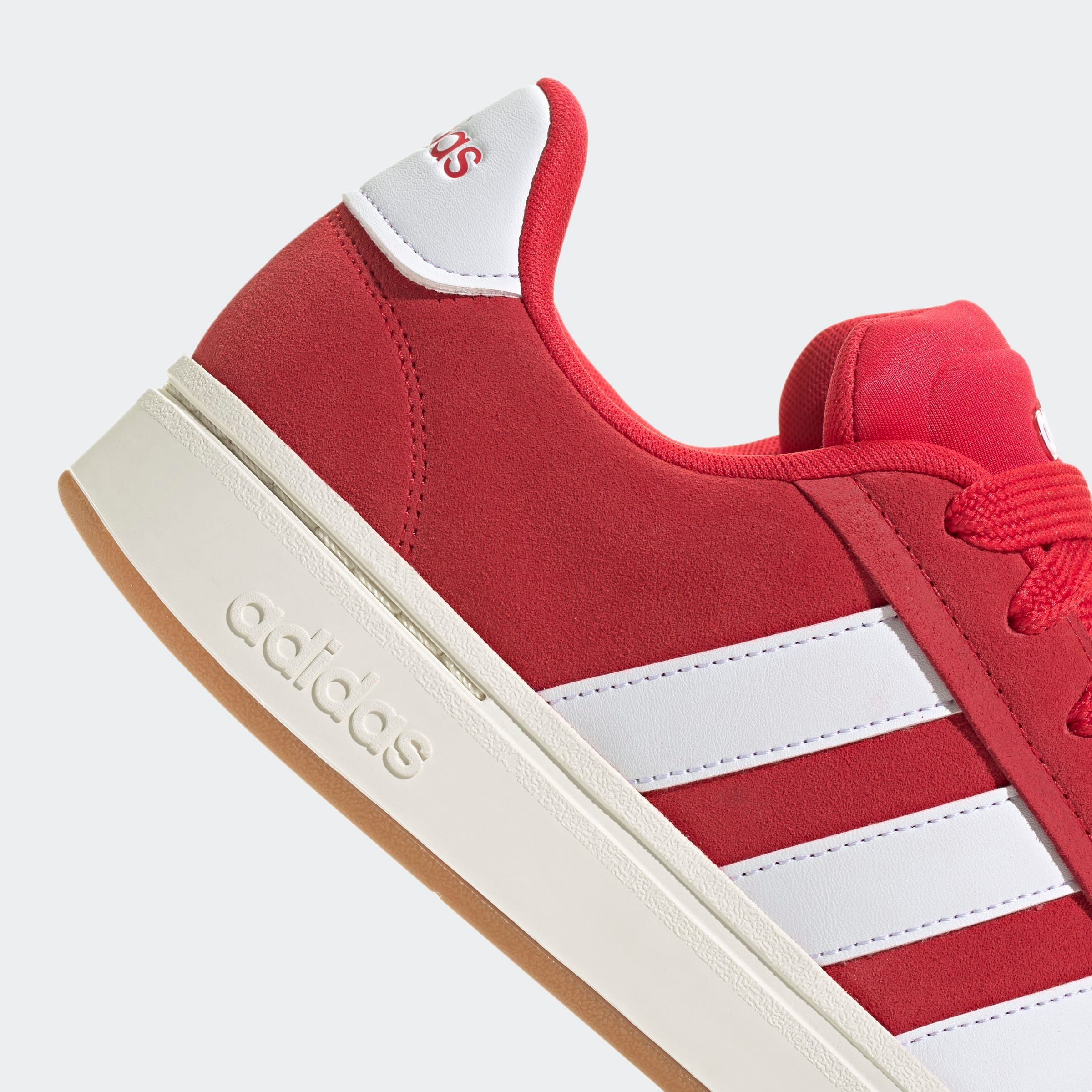 adidas Sportswear Sneakers GRAND COURT ALPHA Design geïnspireerd door de adidas Campus 00