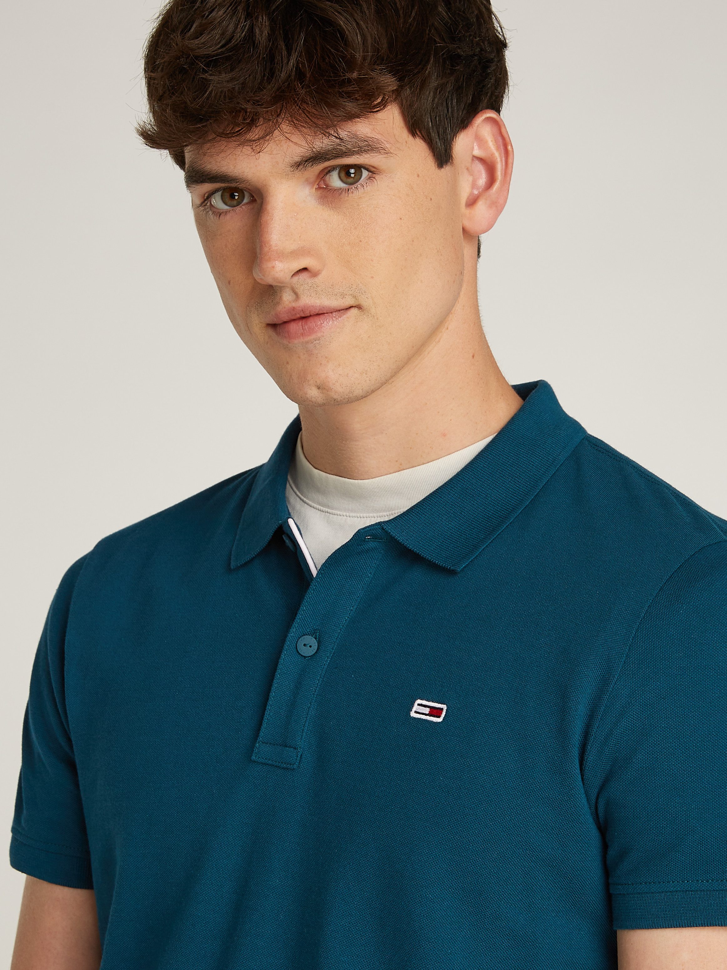 Tommy Jeans Plus Poloshirt TJM SLIM PLACKET POLO EXT Grote maten met logo-borduurwerk