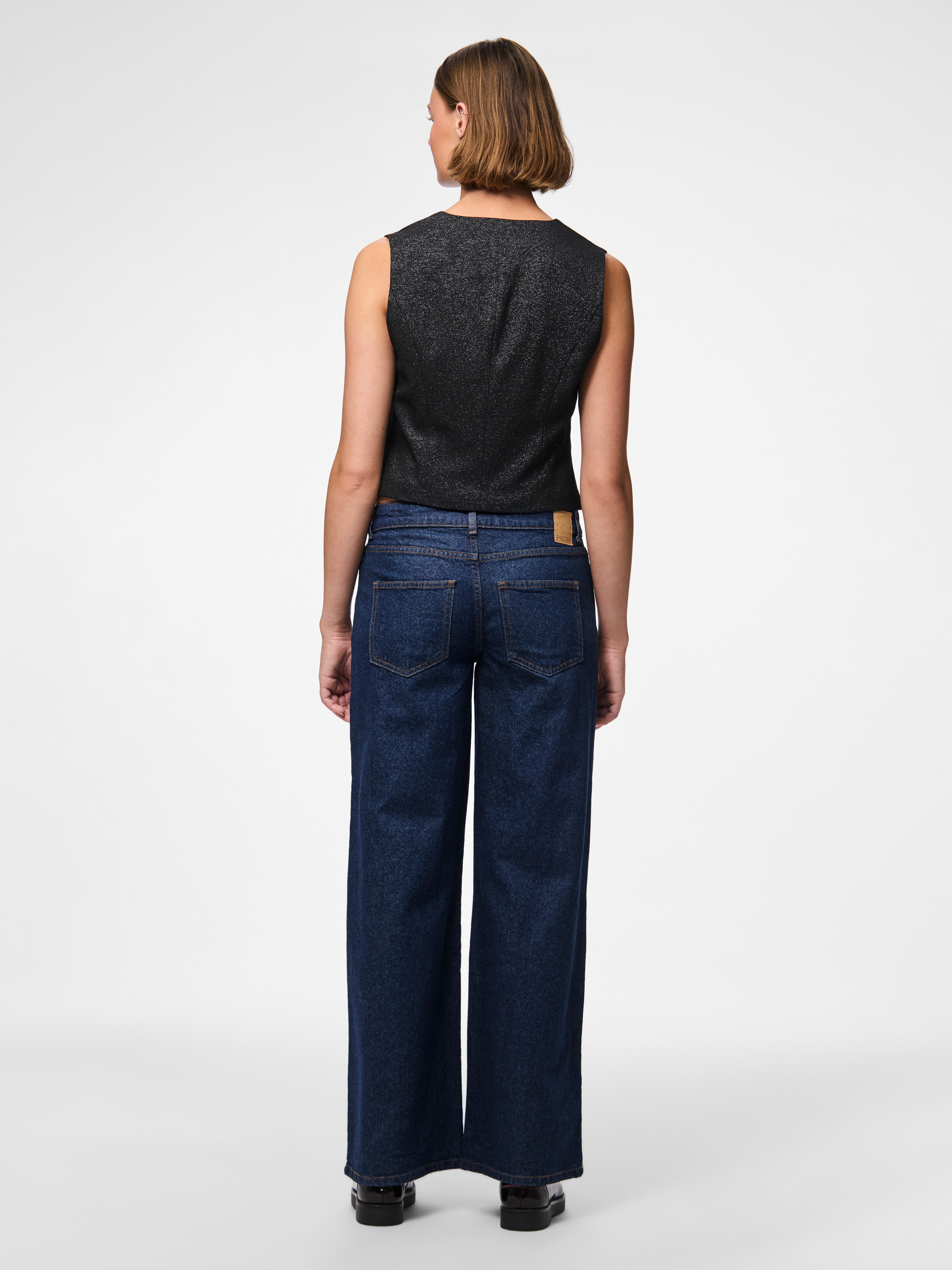 pieces Gilet PCBOSELLA GLITTER VEST NOOS