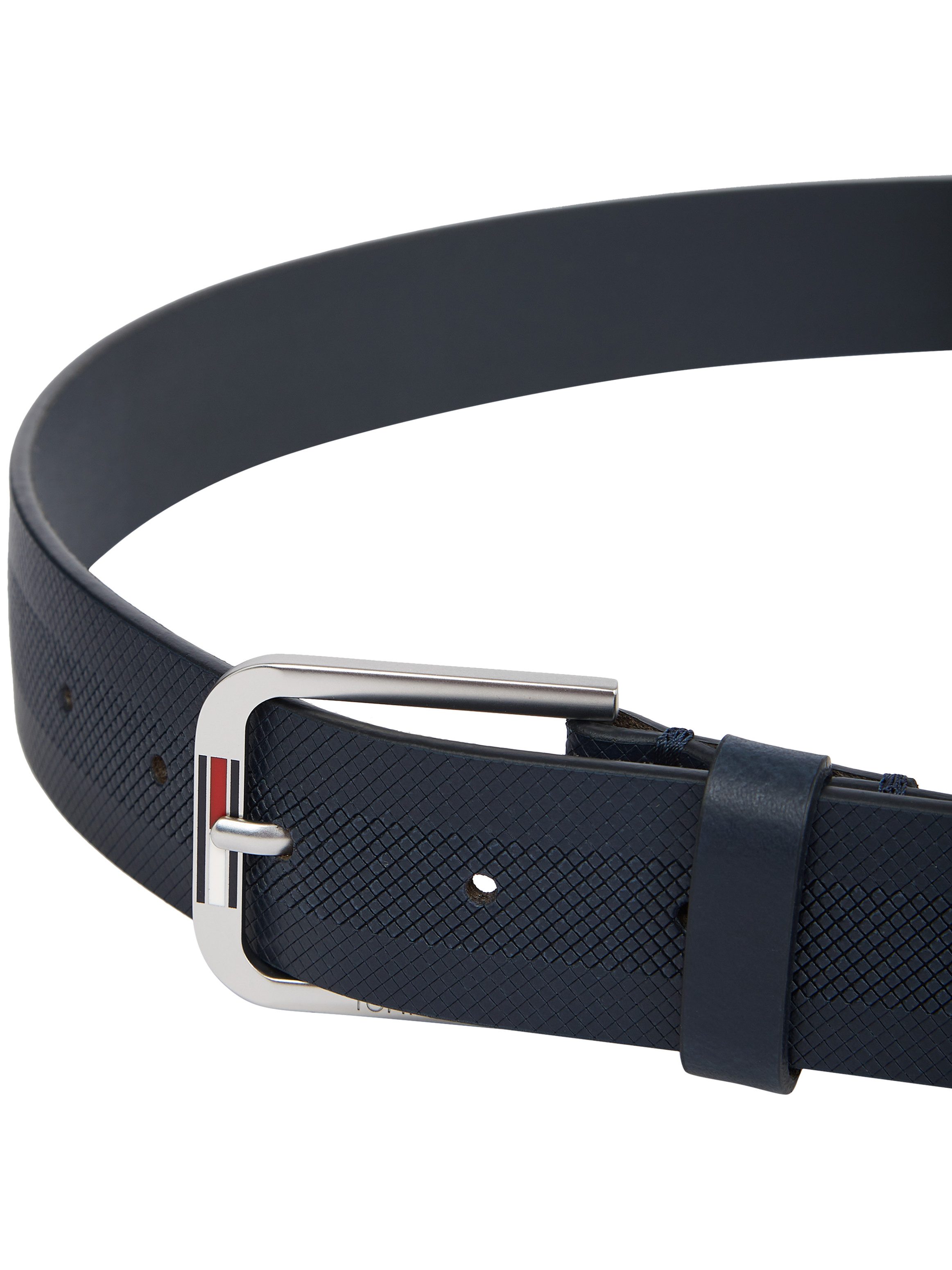 TOMMY JEANS Leren riem TJM AUSTIN 3.5 Eenvoudige pin sluiting met logo zachte haptiek