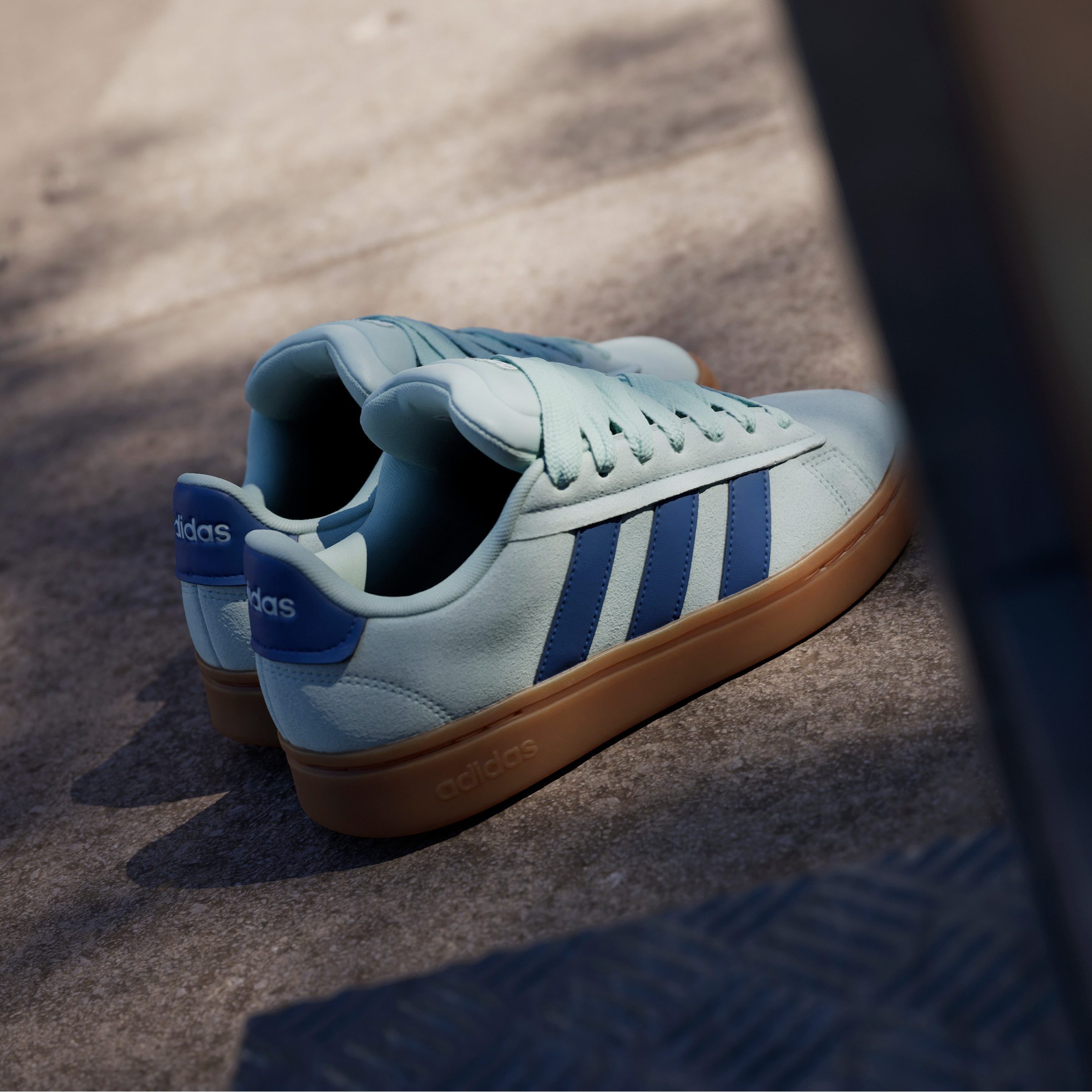 adidas Sportswear Sneakers GRAND COURT ALPHA Design geïnspireerd door de adidas Campus 00