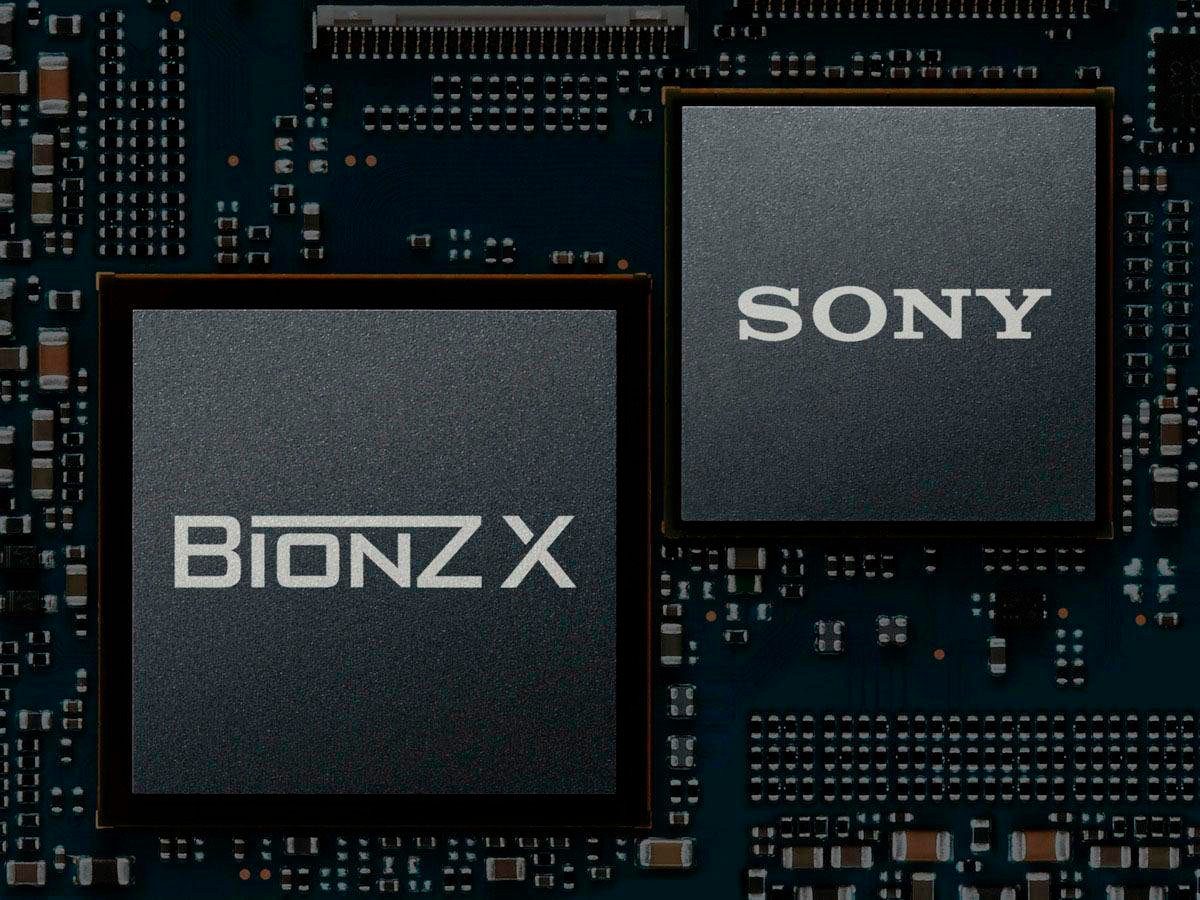 Sony Compact-camera Alpha 6400 + 18-135mm Objektiv