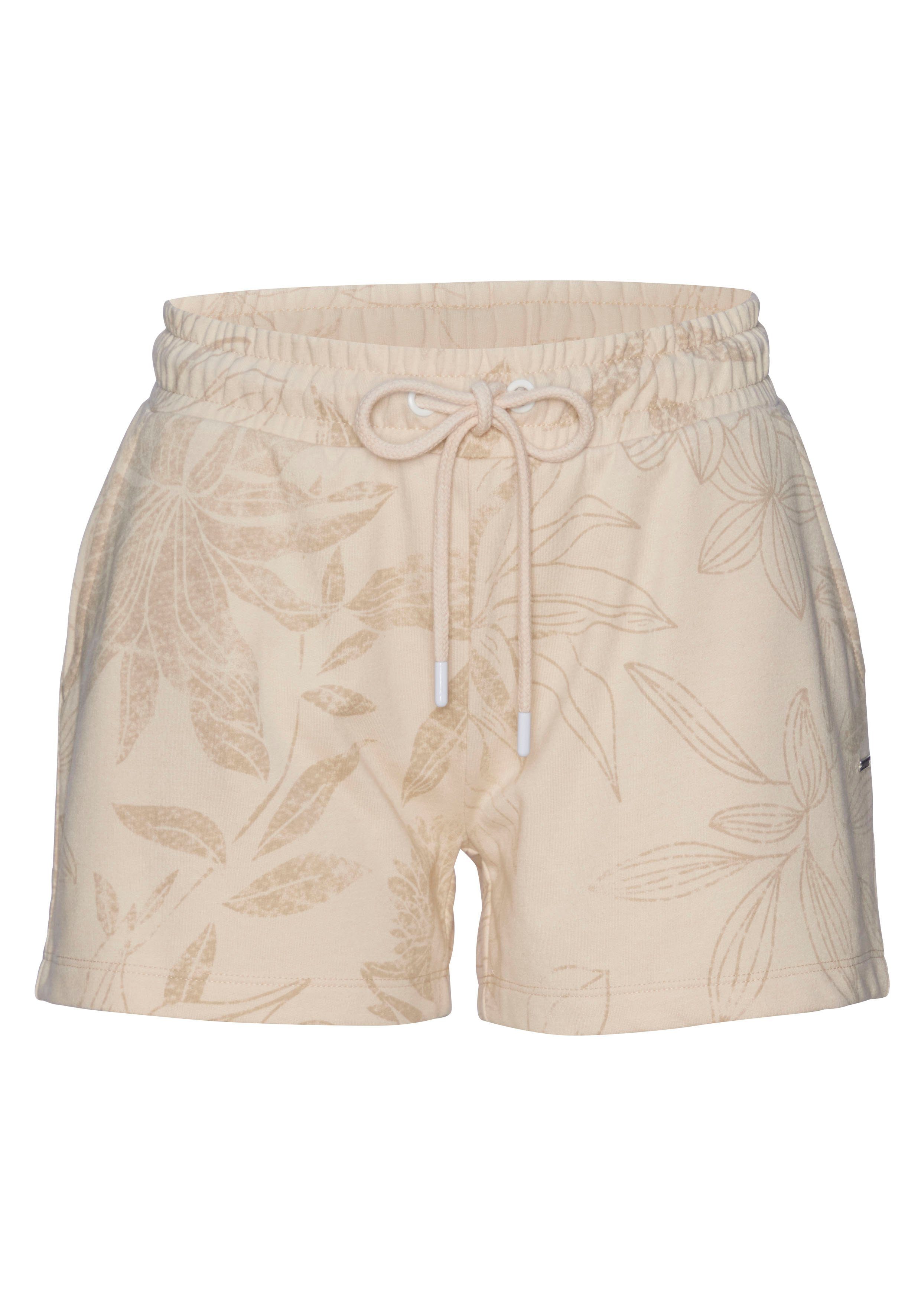 Lascana Relaxshorts met bloemen alloverprint, loungepak