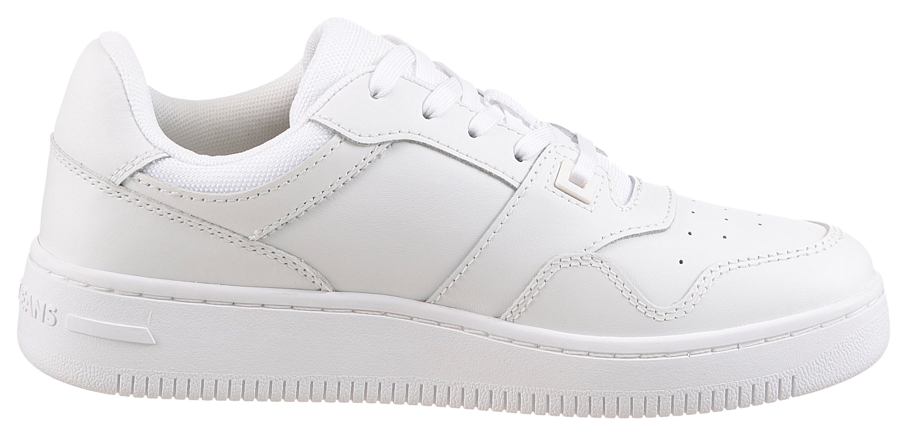 TOMMY JEANS Plateausneakers TJW RETRO BASKET , freizeitschoen, lage schoen, veterschoen met zijvlaggetje