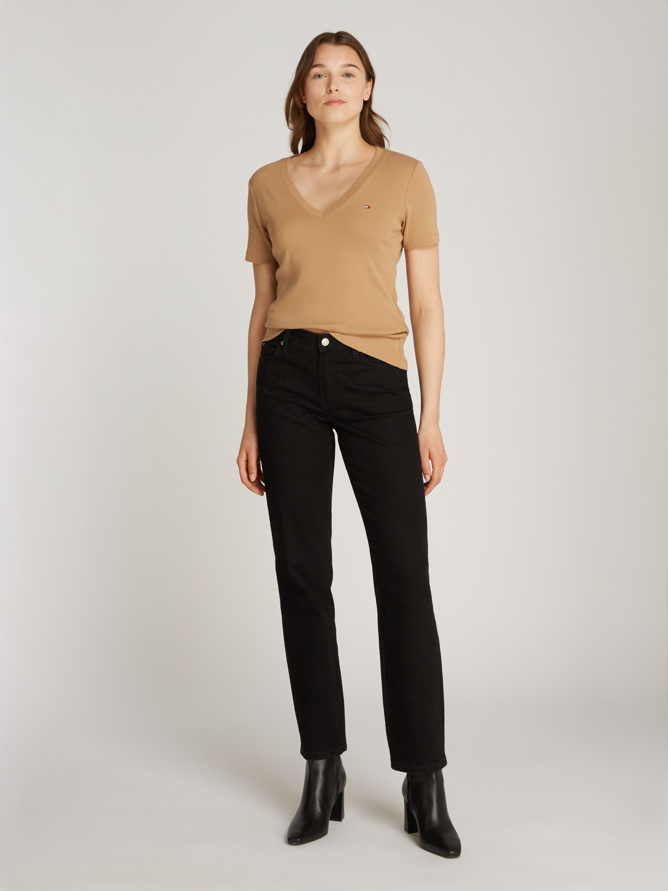 Tommy Hilfiger Straight jeans CLASSIC STRAIGHT RW ECRU met logo-badge, in enkel-lengte