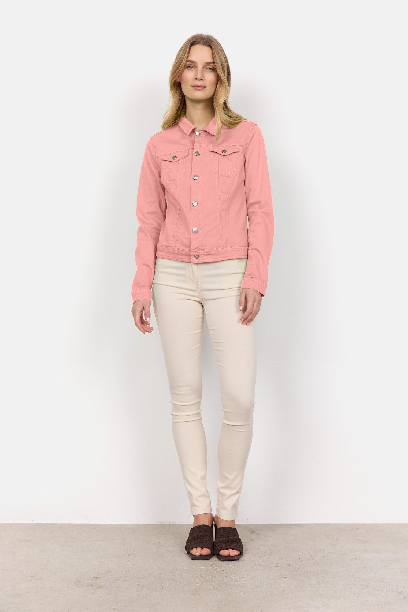 soyaconcept Jeansblazer SC-ERNA 2 Jeansjack in getailleerde vorm en mooie kleuren