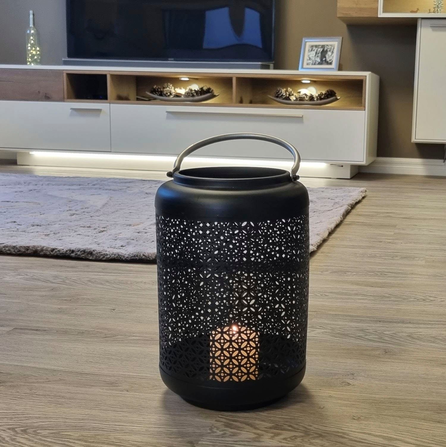 Ambiente Haus Lantaarn met kaars Lantaarn met zilverkleurige handvat - (H) 42 cm (1 stuk)