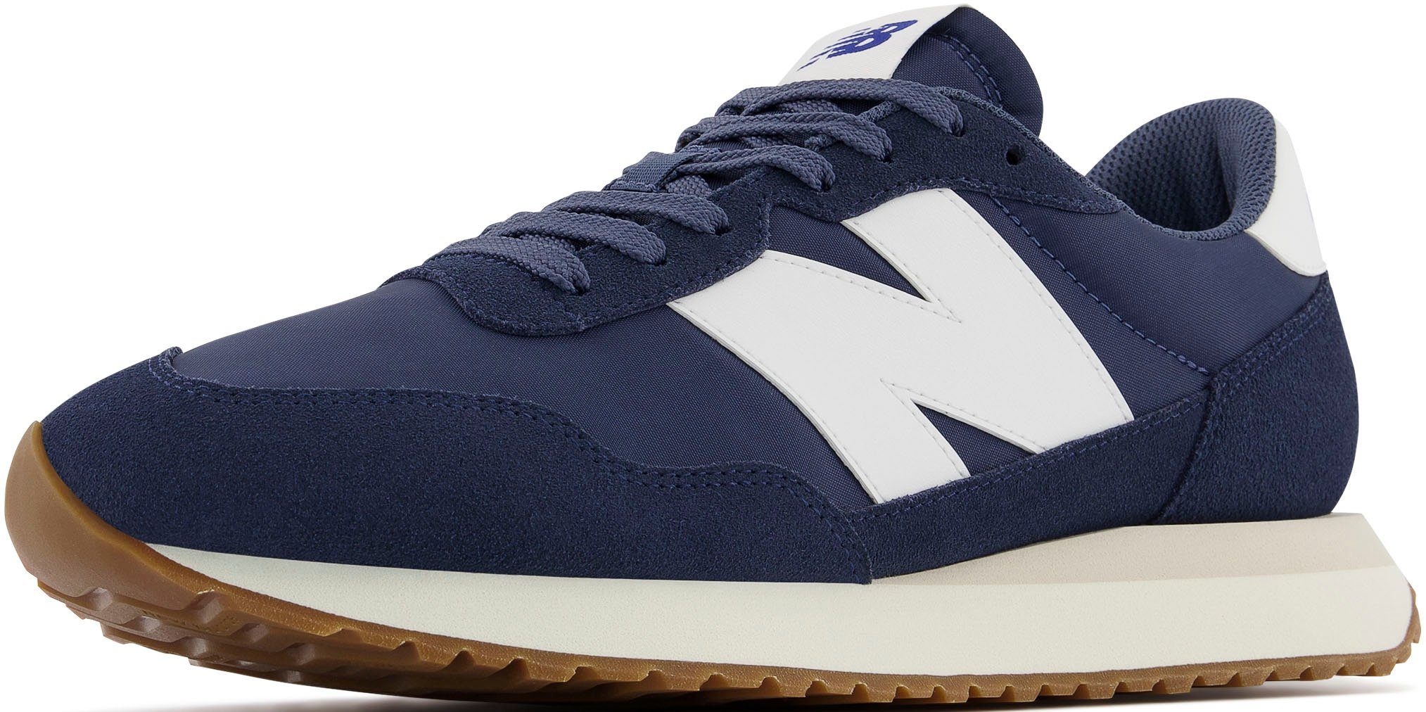 New Balance Sneakers M237