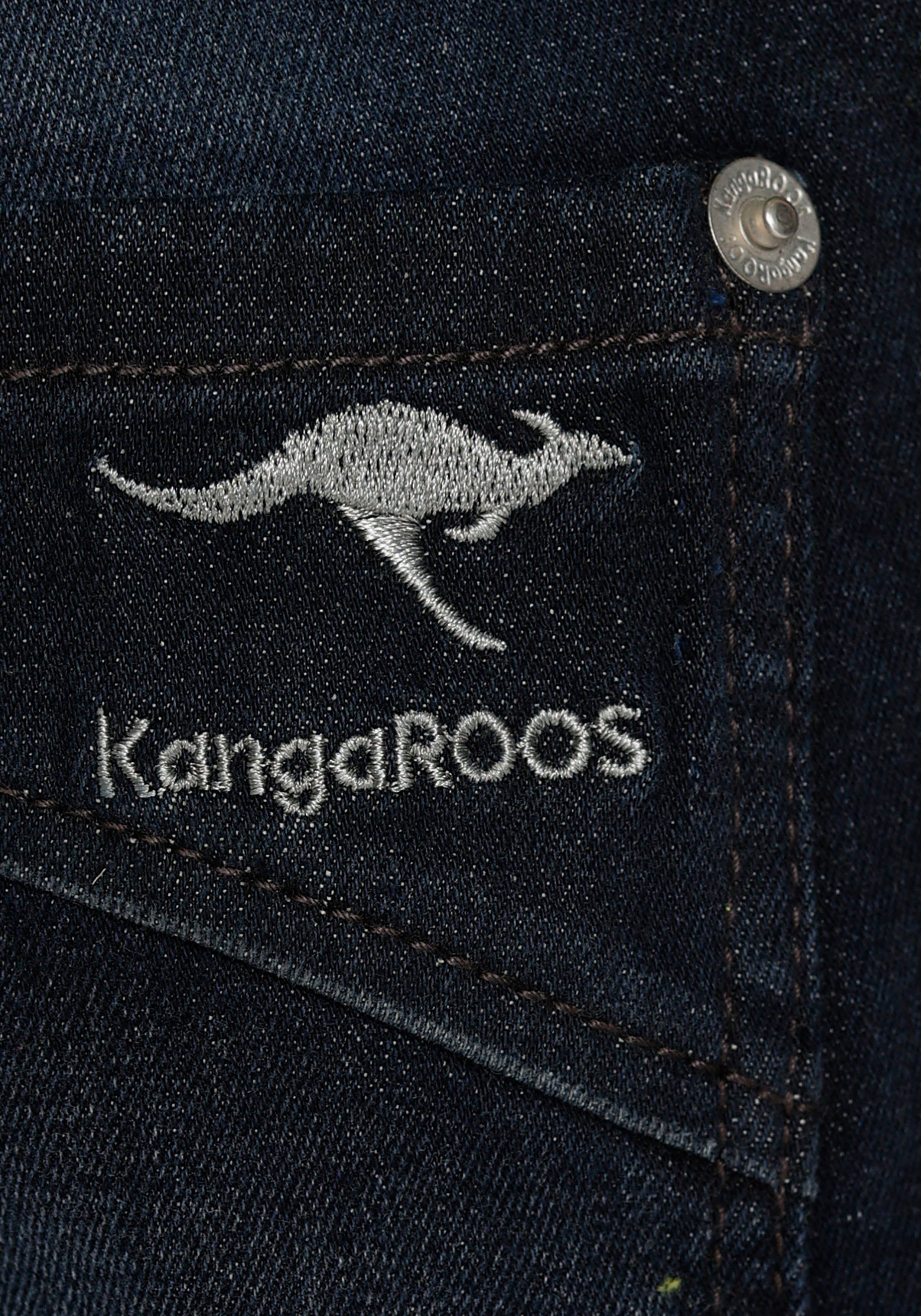 KangaROOS Stretch jeans , Regular fit, met rechte pijpen comfortabele pasvorm, rechte pasvorm, lage taille