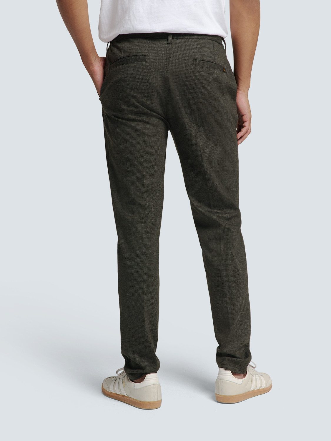 NO EXCESS Chino met leuke structuur