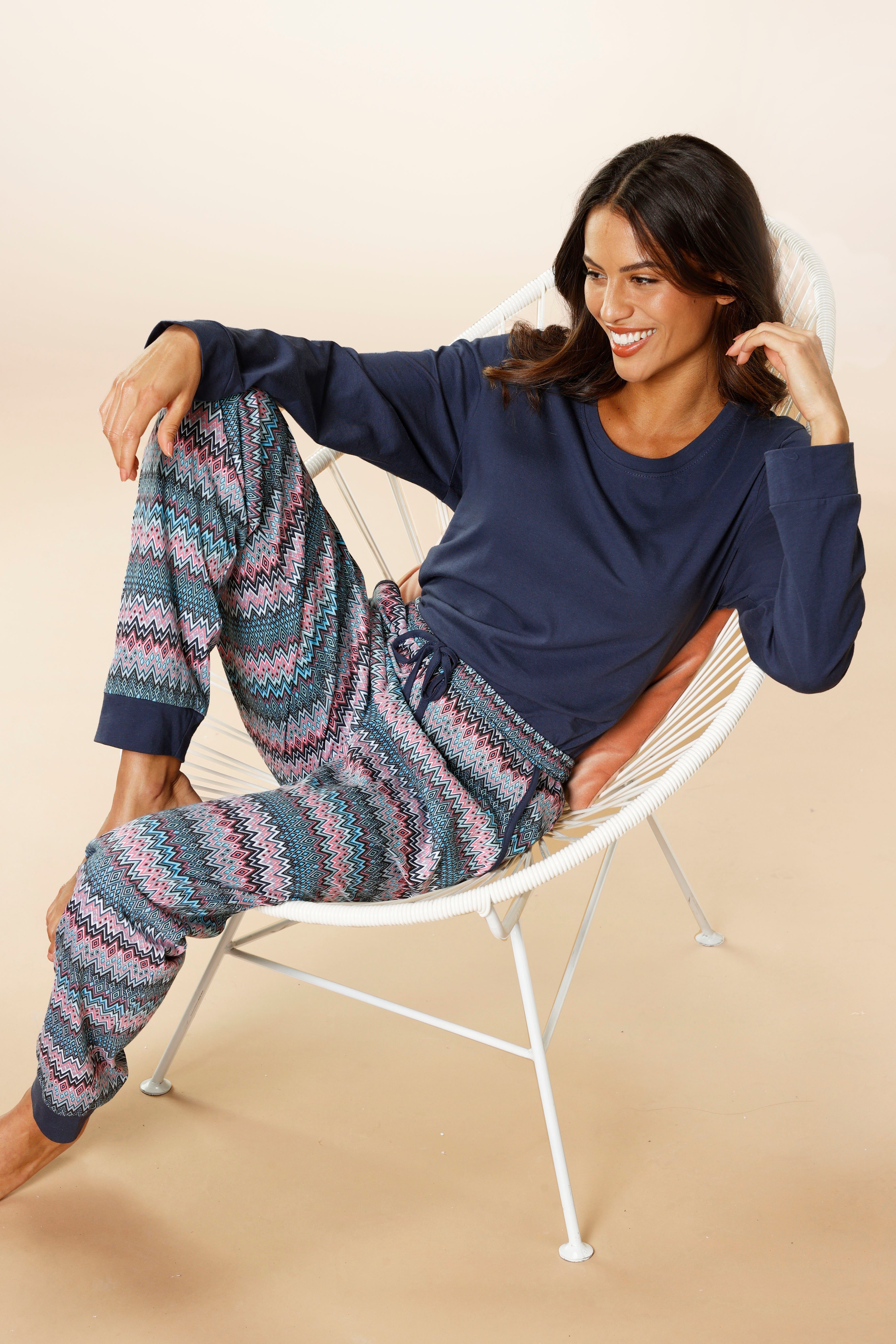 Vivance Dreams Pyjama met veelkleurig zigzagmotief (2-delig, 1 stuk)