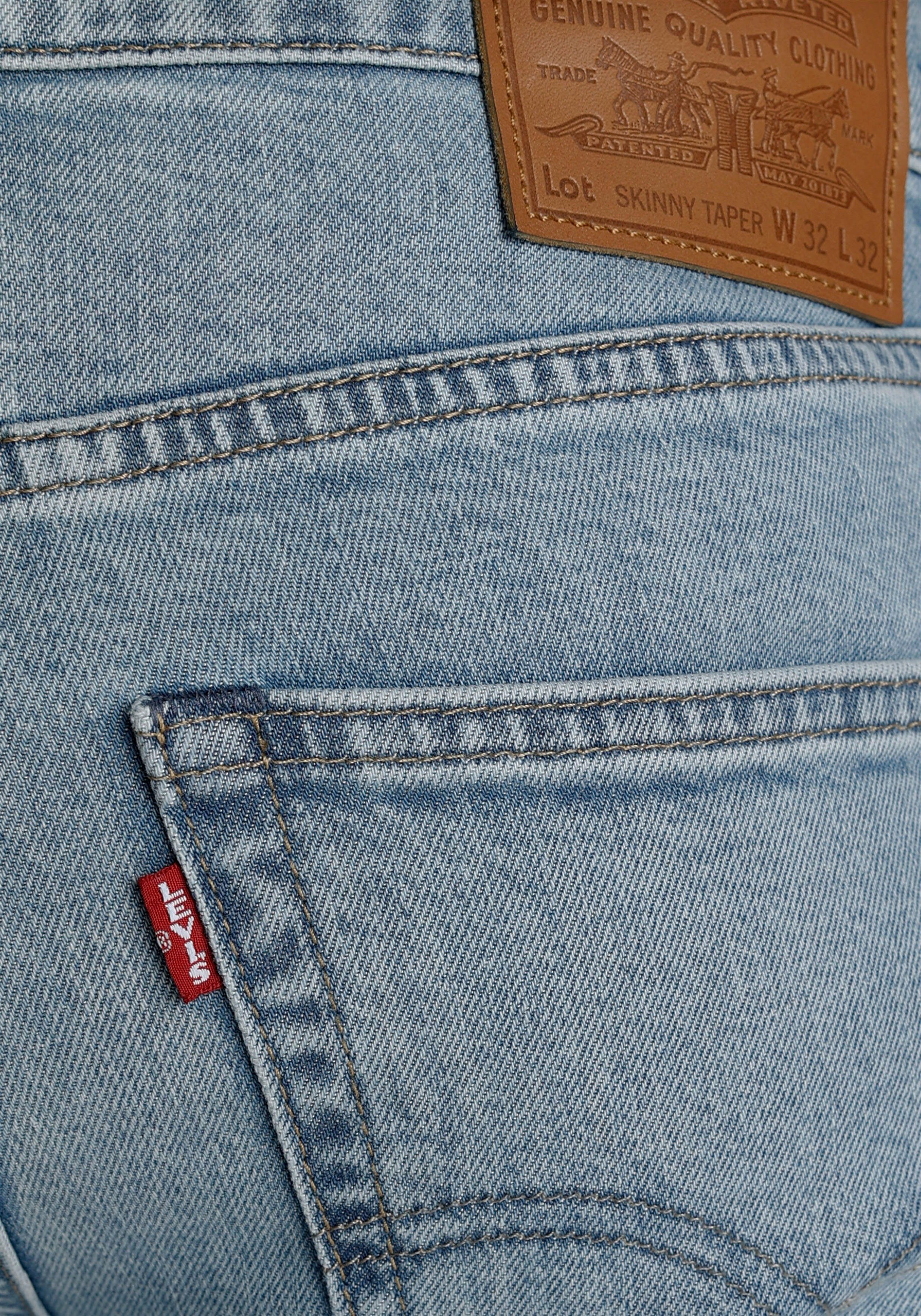 Levi's® Skinny fit jeans SKINNY TAPER met merklabel