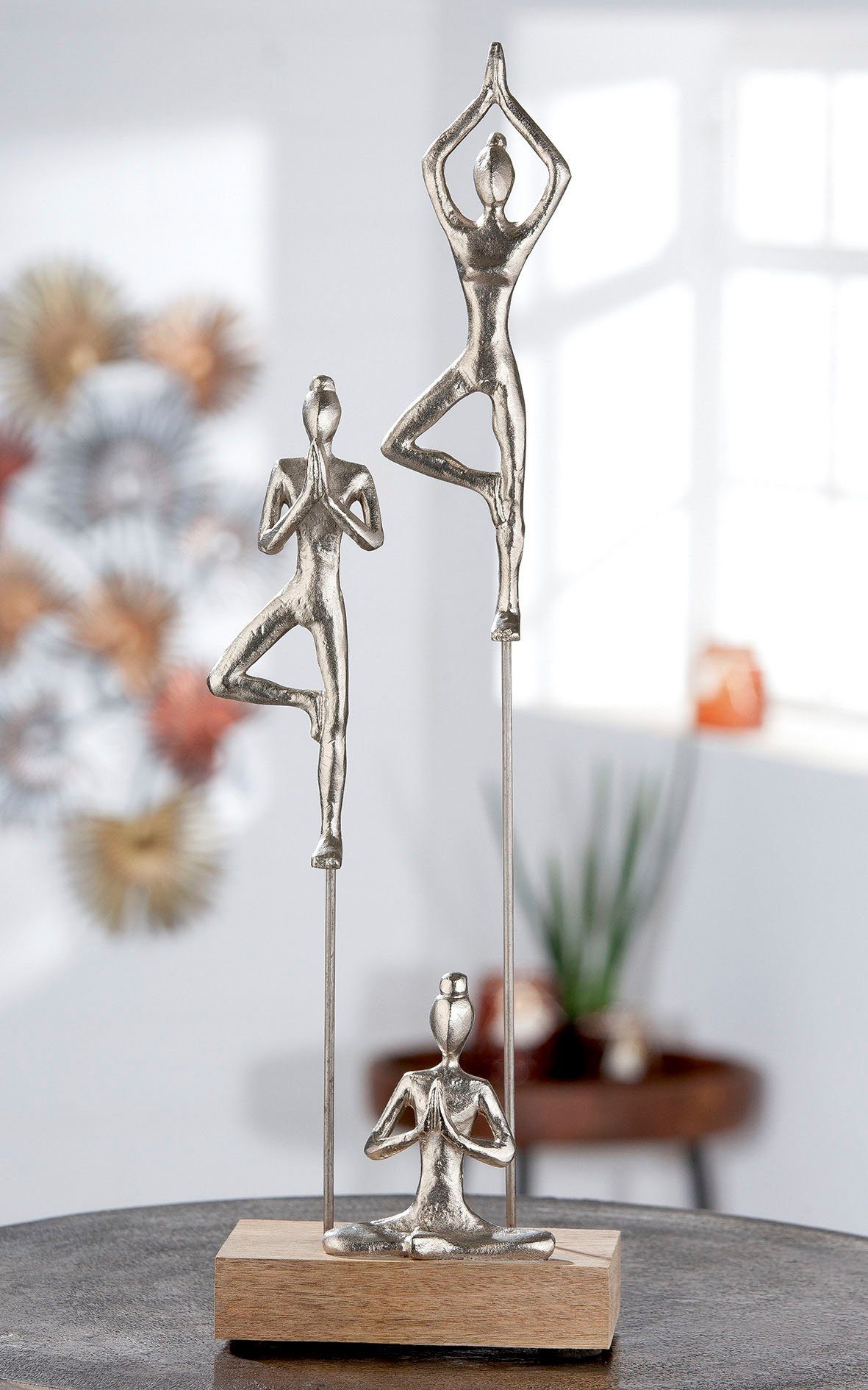 Casablanca by Gilde Decoratief figuur Skulptur Yogagruppe (1 stuk)