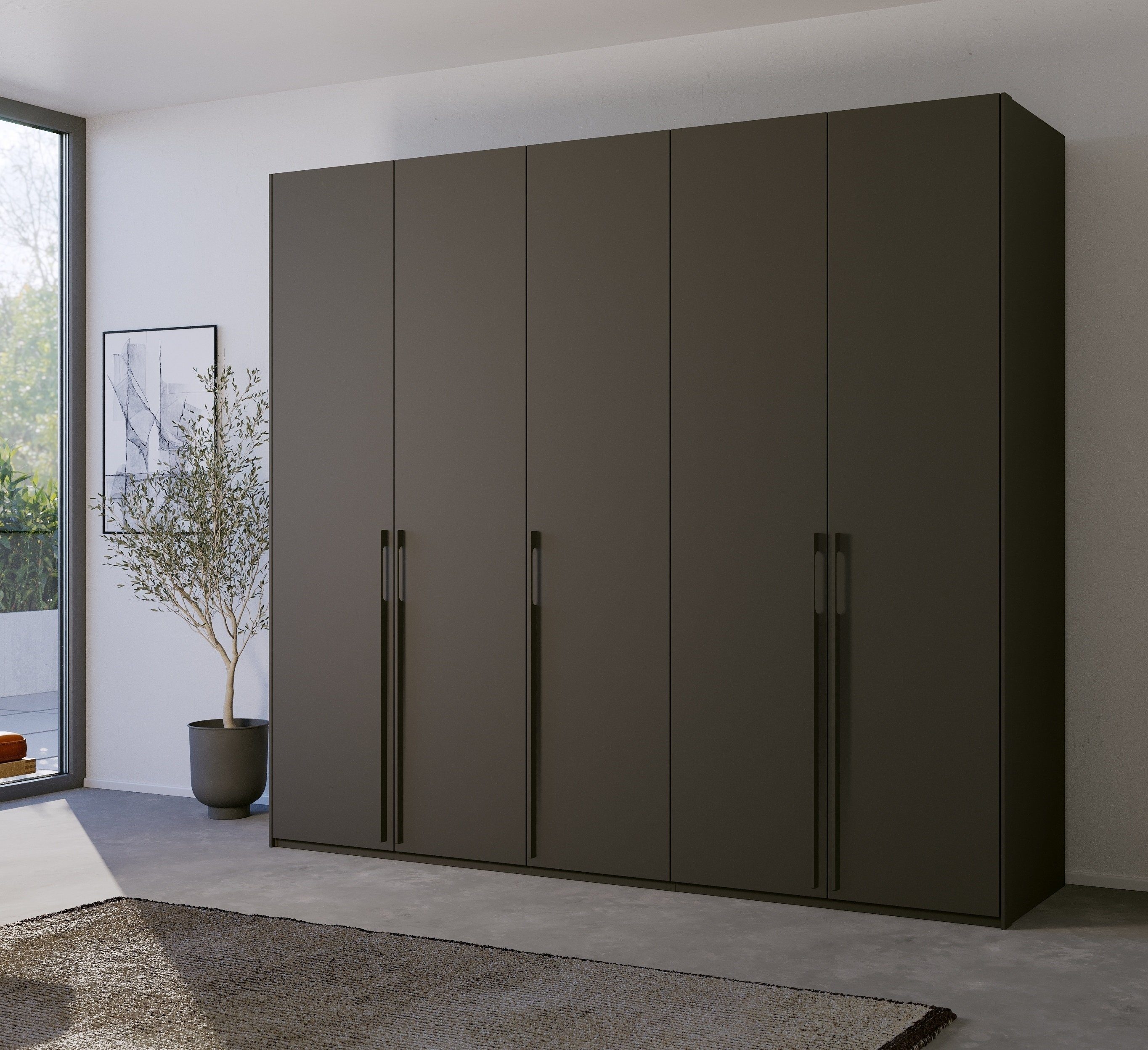 rauch Draaideurkast Skat Pure met elegante handgrepen en praktische inrichting