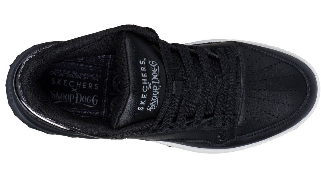 Skechers Sneakers SIZZLE-SNOOP SIZZLE BUCKETS , veterschoenen, vrijetijdsschoen, midcut met air-cooled memory foam