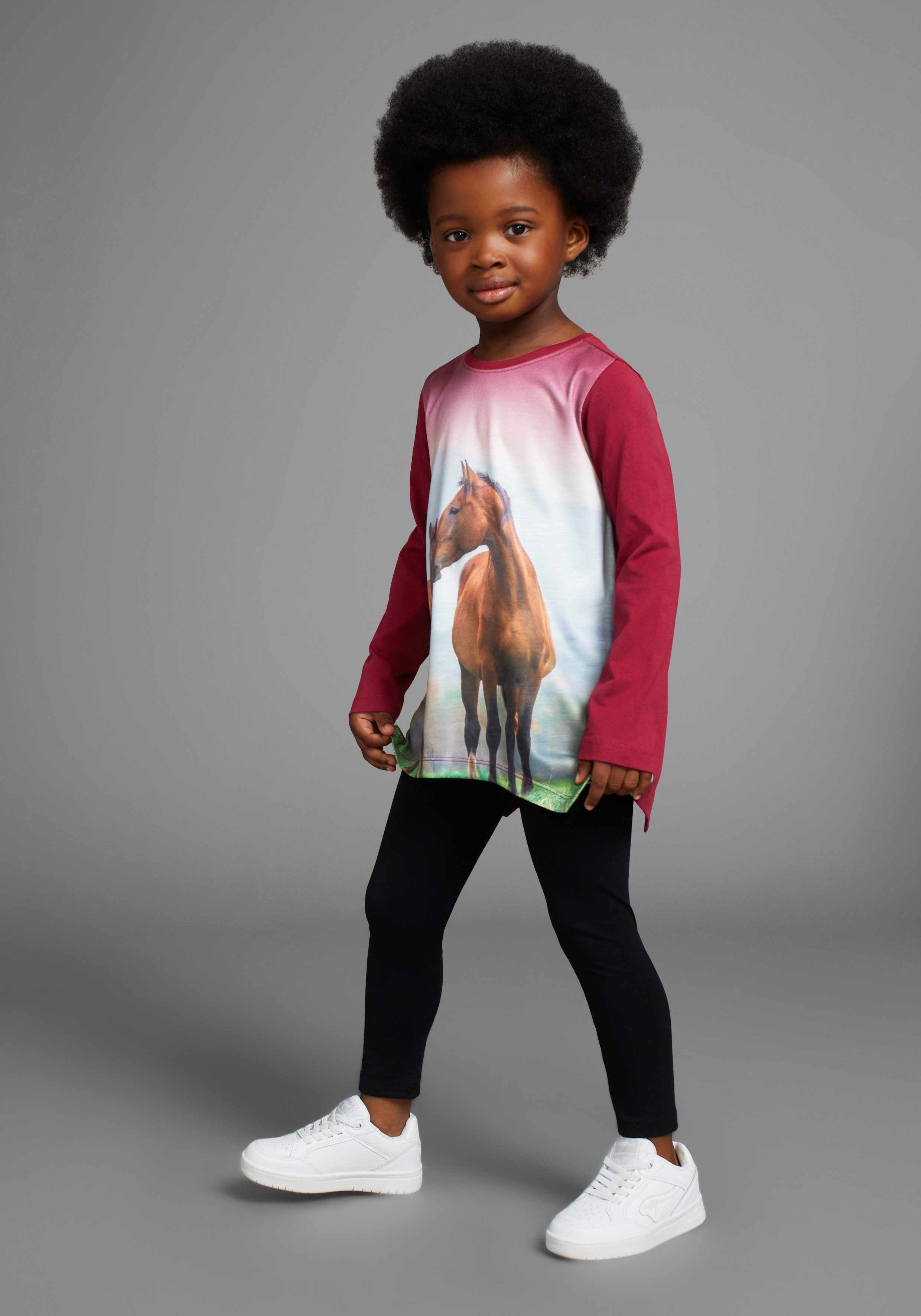 KIDSWORLD Shirt met lange mouwen & legging 2-delig set shirt + legging met paardenmotief - NIEUWE KLEUR toegevoegd (set, 2-delig, 2)