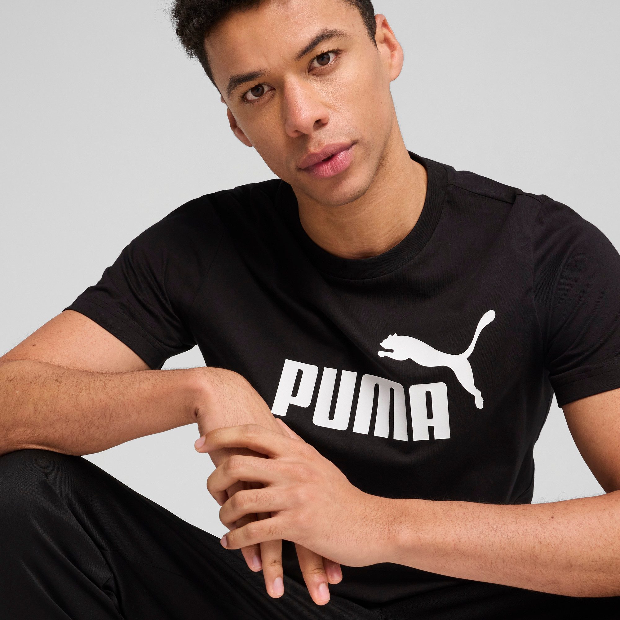 PUMA T-shirt ESS NO. 1 LOGO TEE Basic heren T-shirt met logo
