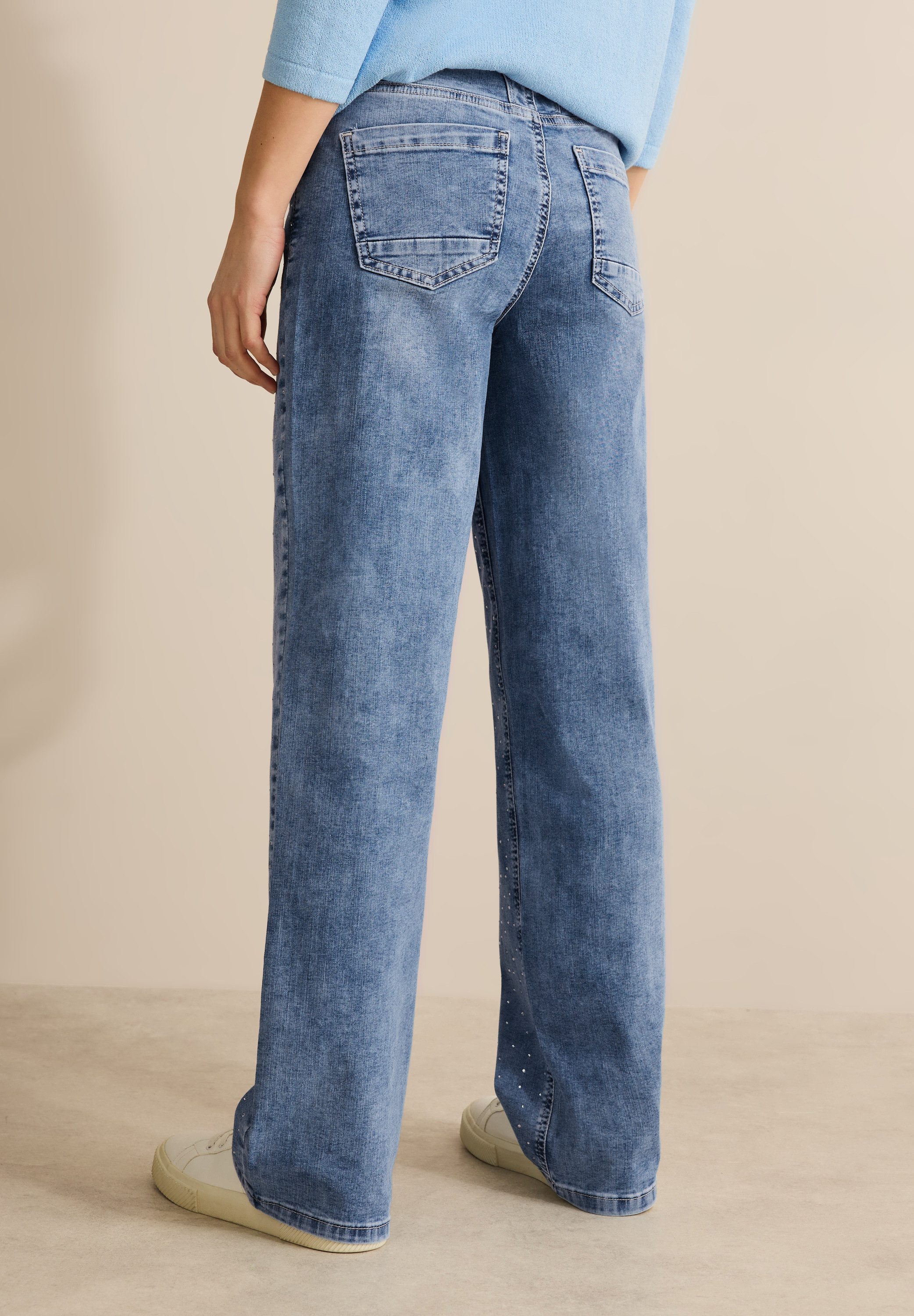 Cecil Wijde jeans Style Neele met siersteentjes