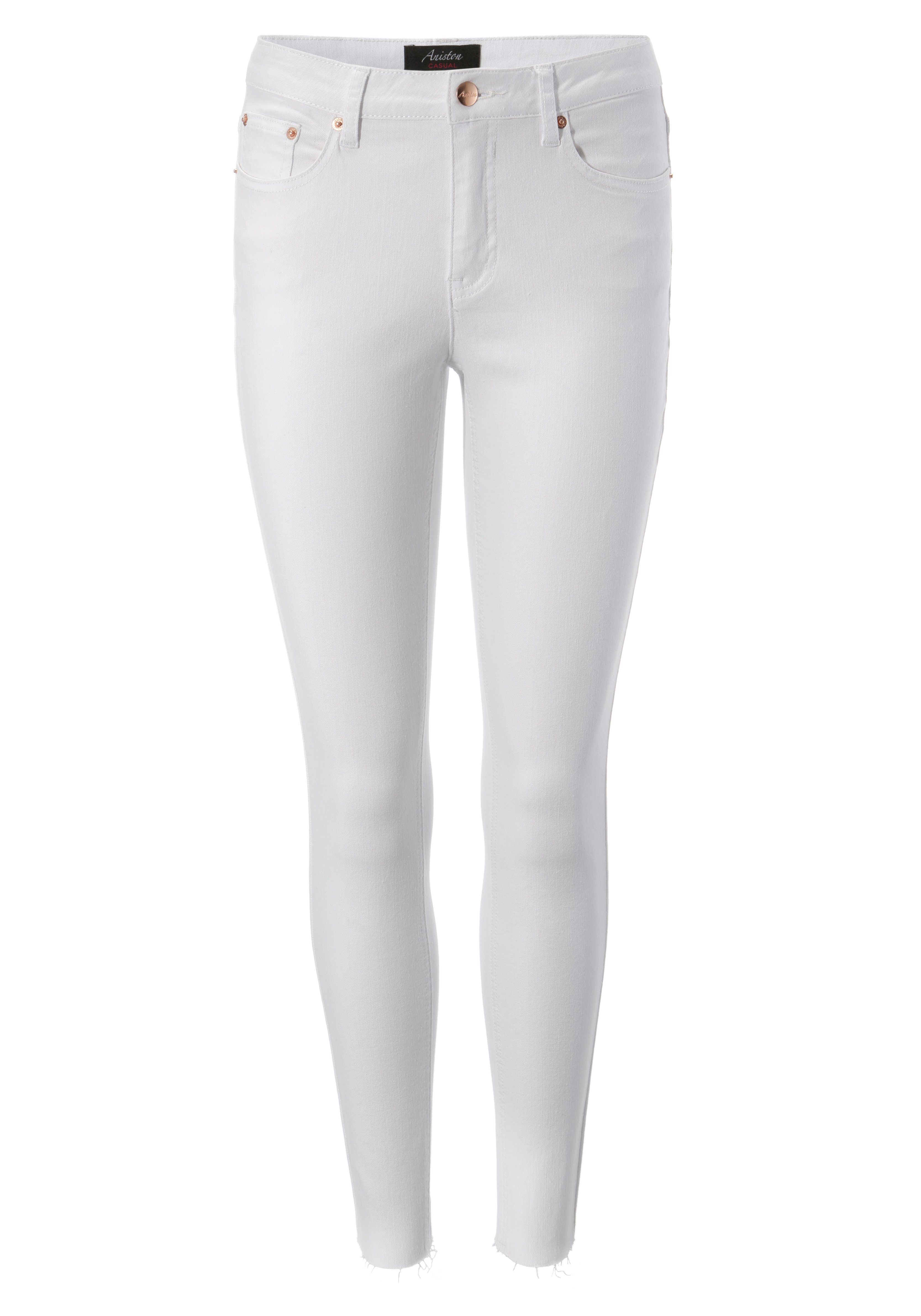 Aniston CASUAL Skinny fit jeans regular waist - met gerafelde voetzoom