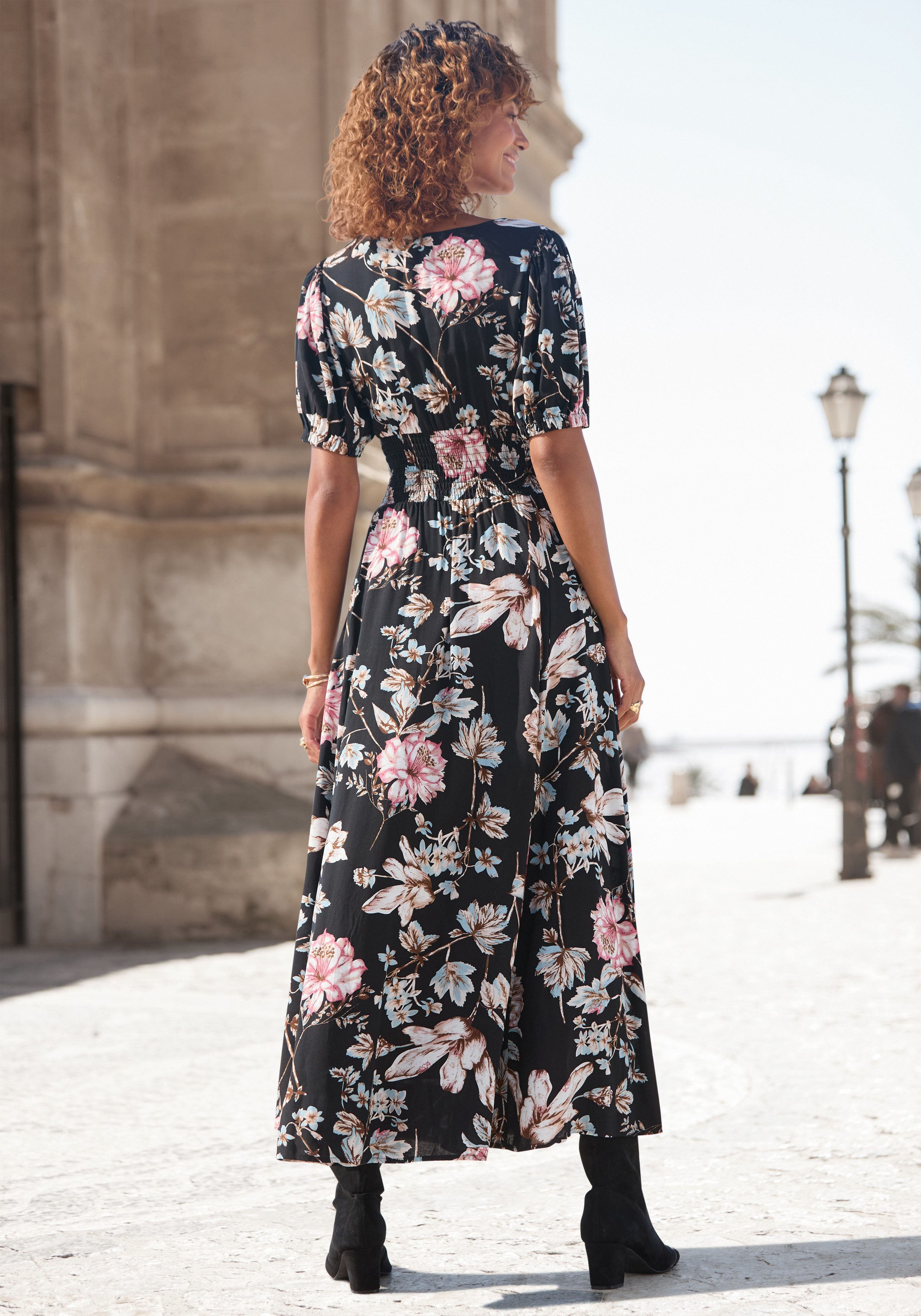 Lascana Maxi-jurk met bloemenprint en lichte pofmouwen, zomerjurk, casual-elegant