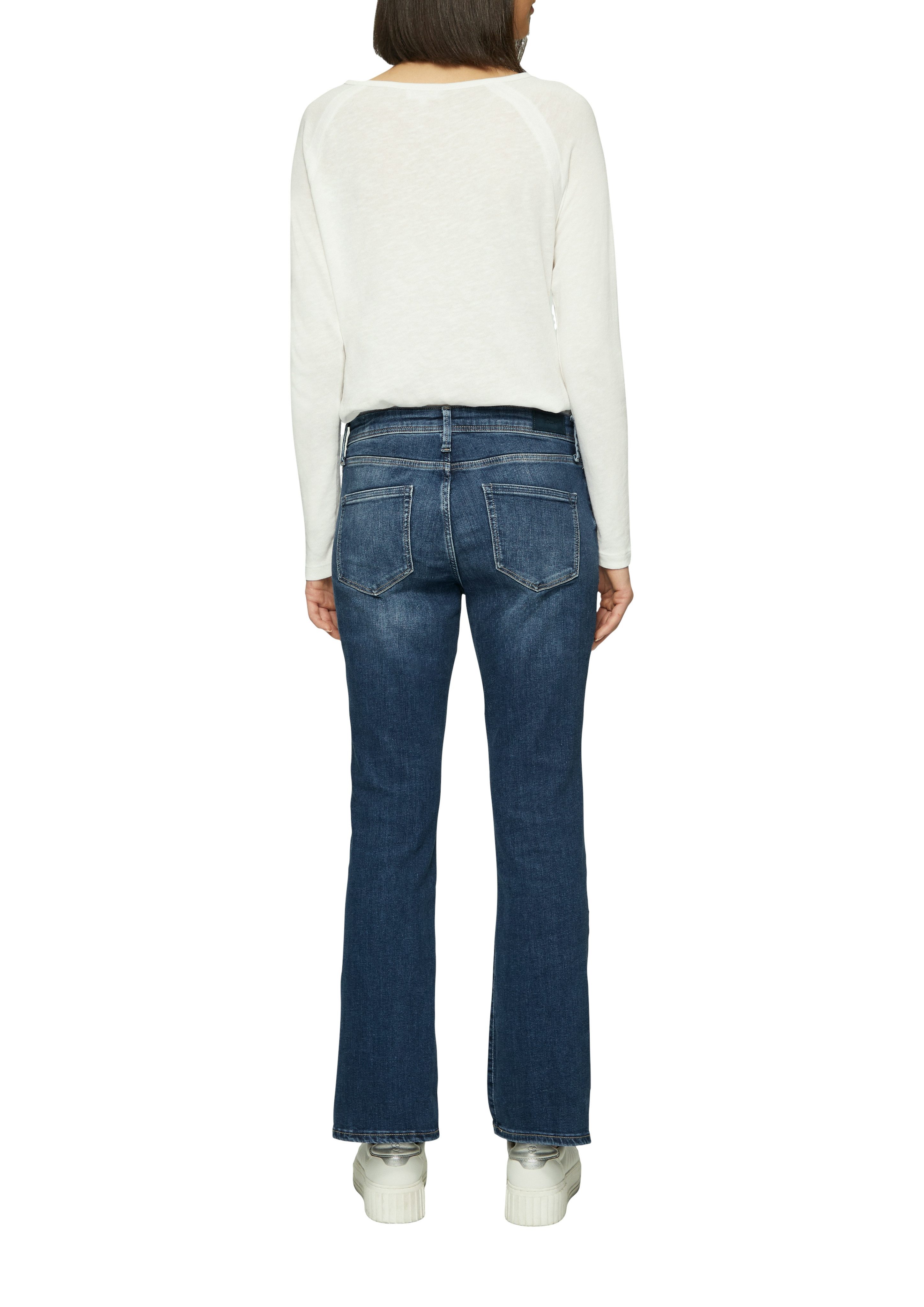 s.Oliver Bootcut jeans Beverly in stretchkwaliteit, met studs op de zakken
