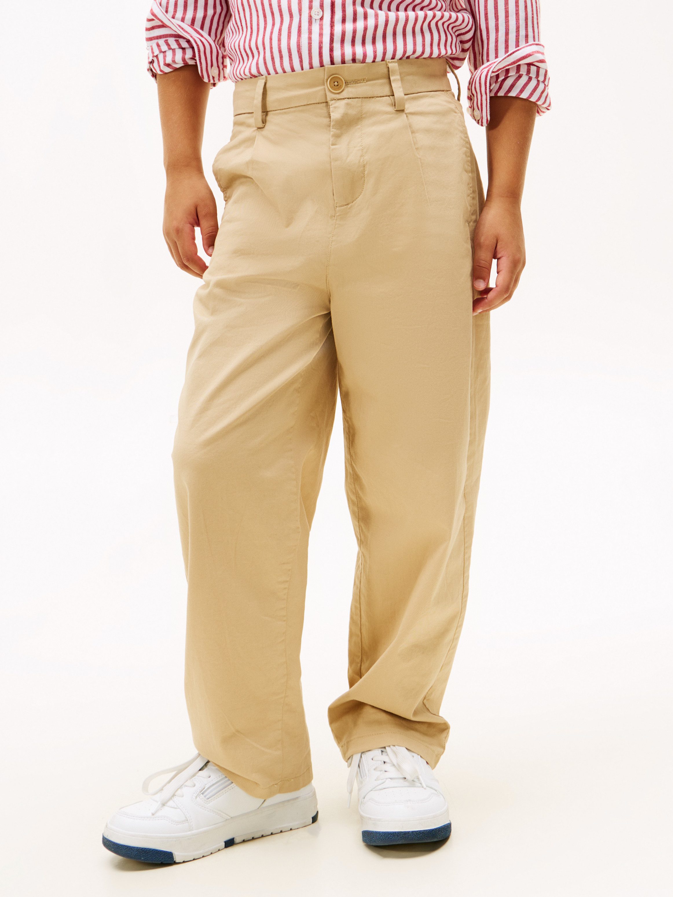 Tommy Hilfiger Chino PLEATED CHINO PANT jongens chino's maat 4 (104) bruin