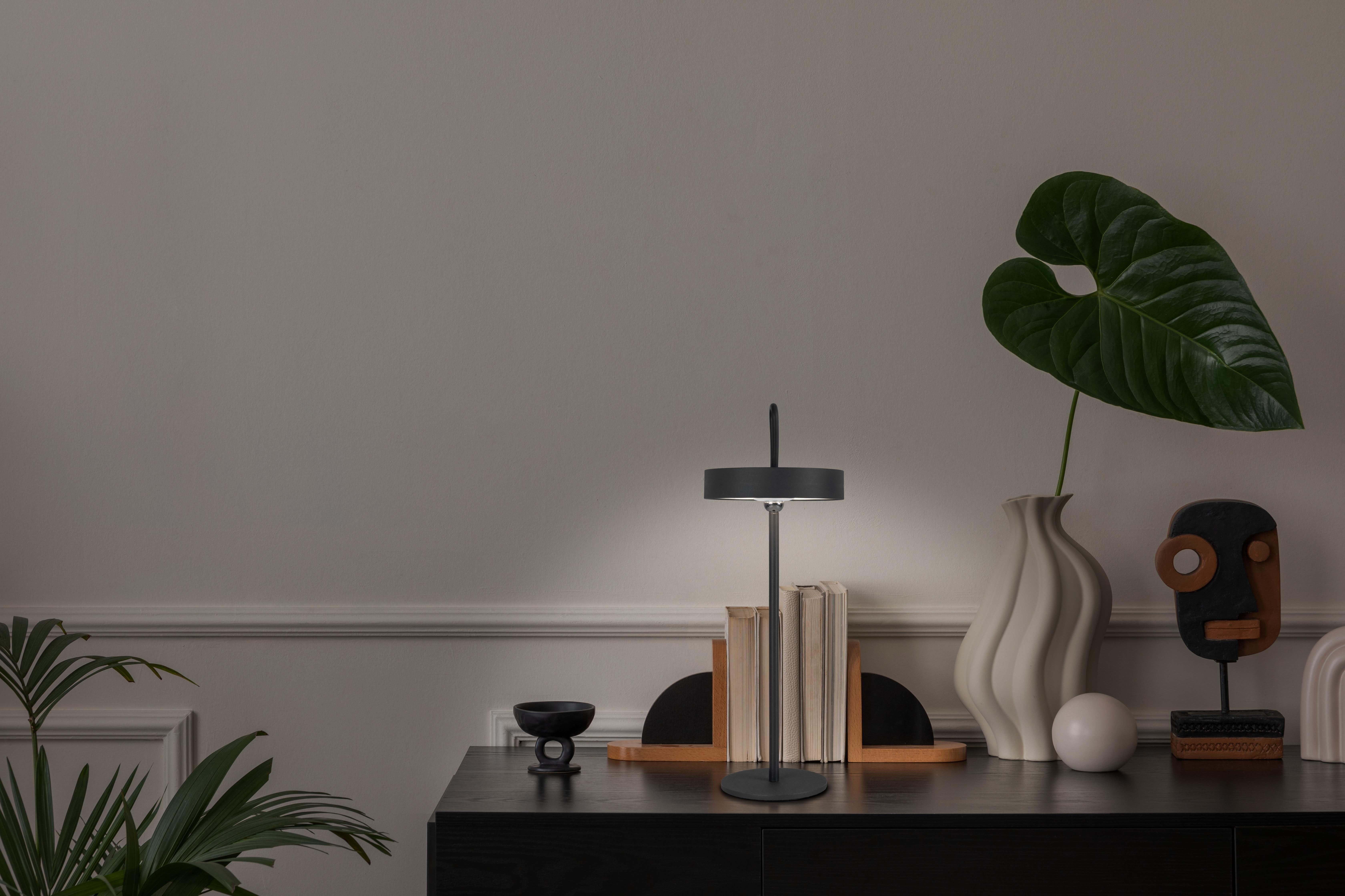 näve Tafellamp voor buiten Ella Dimbaar, scherm magnetisch en verlicht afneembaar, geheugenfunctie (1 stuk)