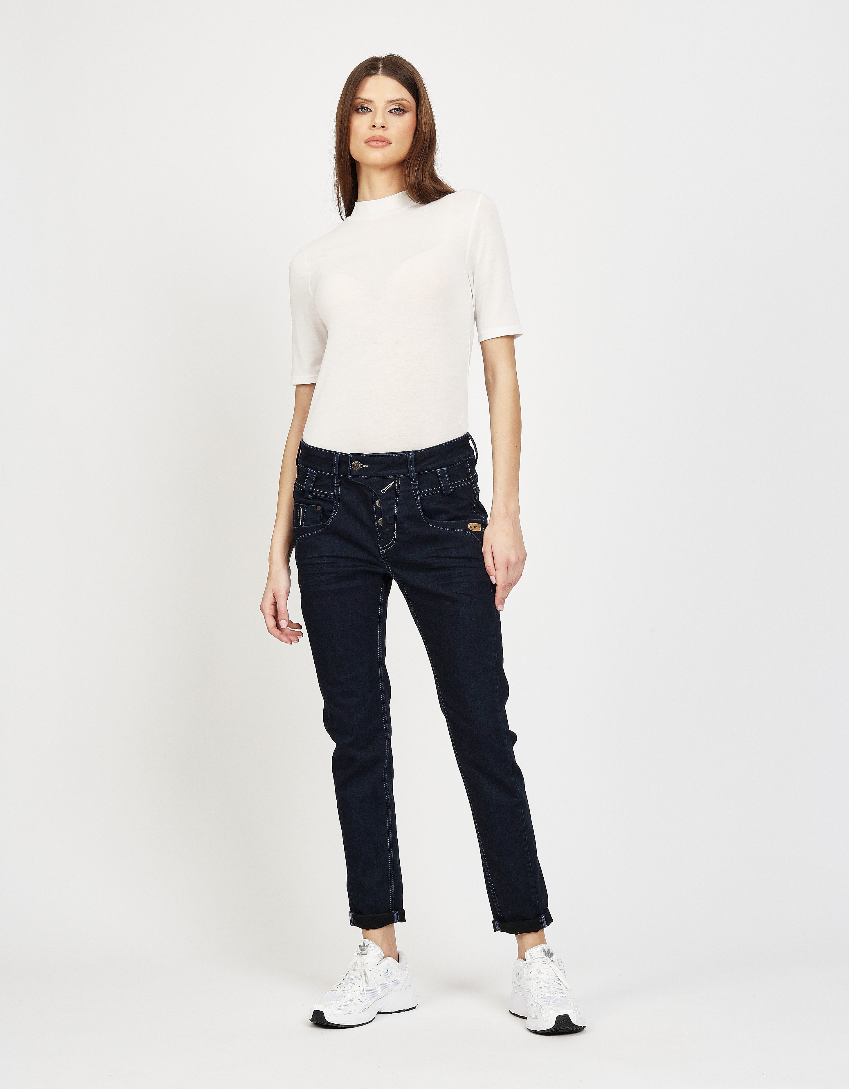GANG Slim fit jeans 94Marge met bijzondere 4-knoopssluiting