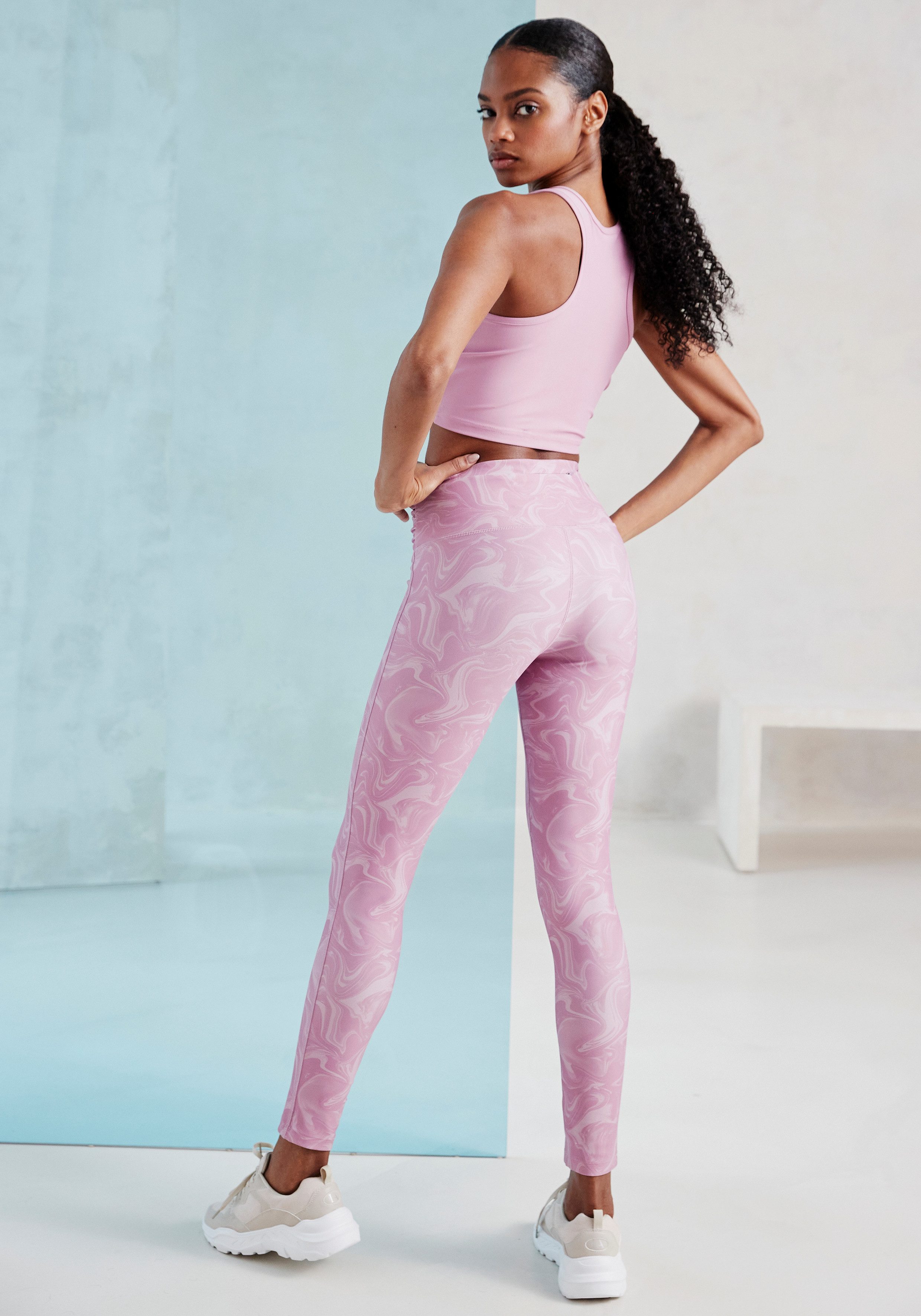 active by Lascana Functionele legging -Sportleggings Sportleggings met allover print