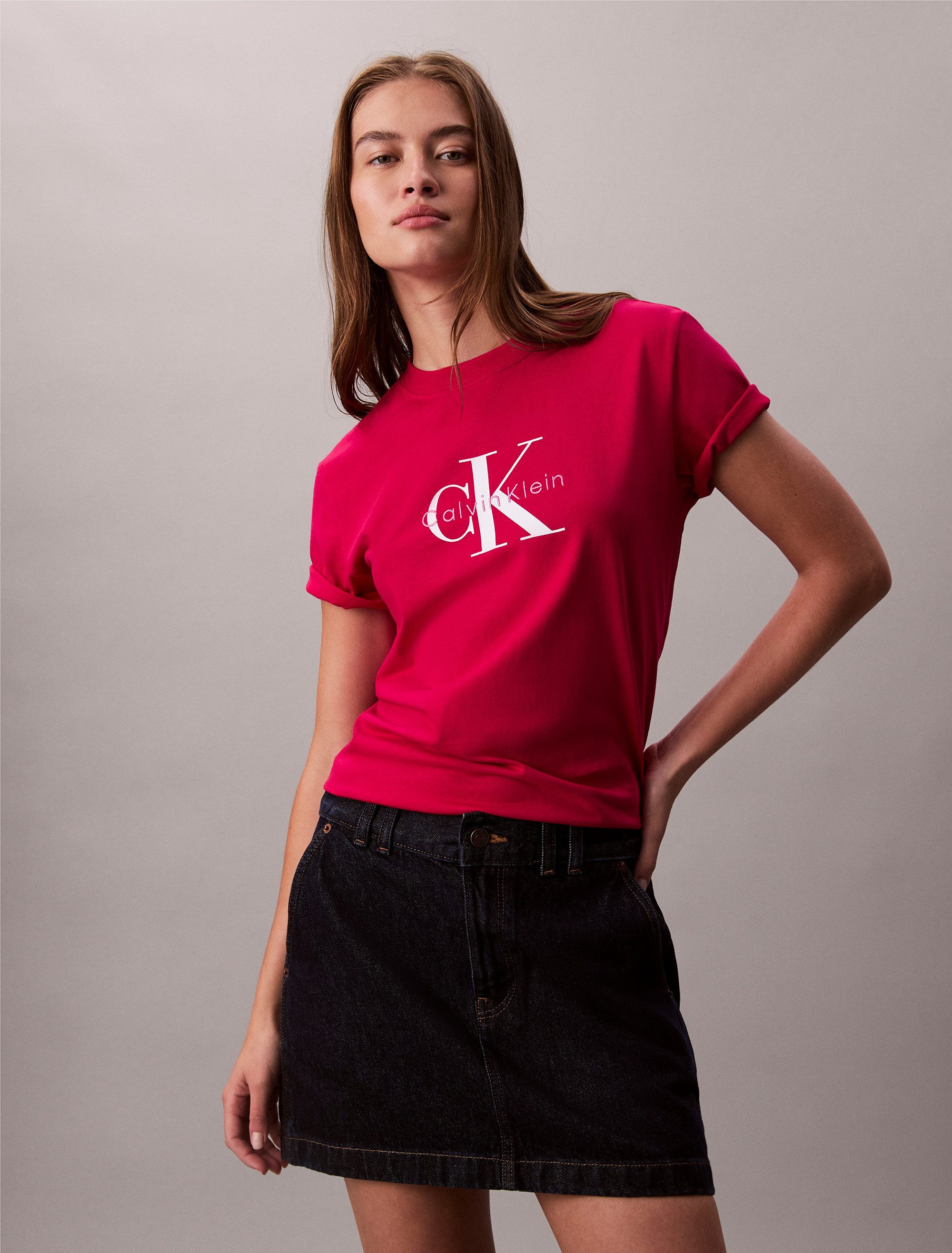 Calvin Klein T-shirt HERO SS CLASSIC MONOLOGO CNECK T