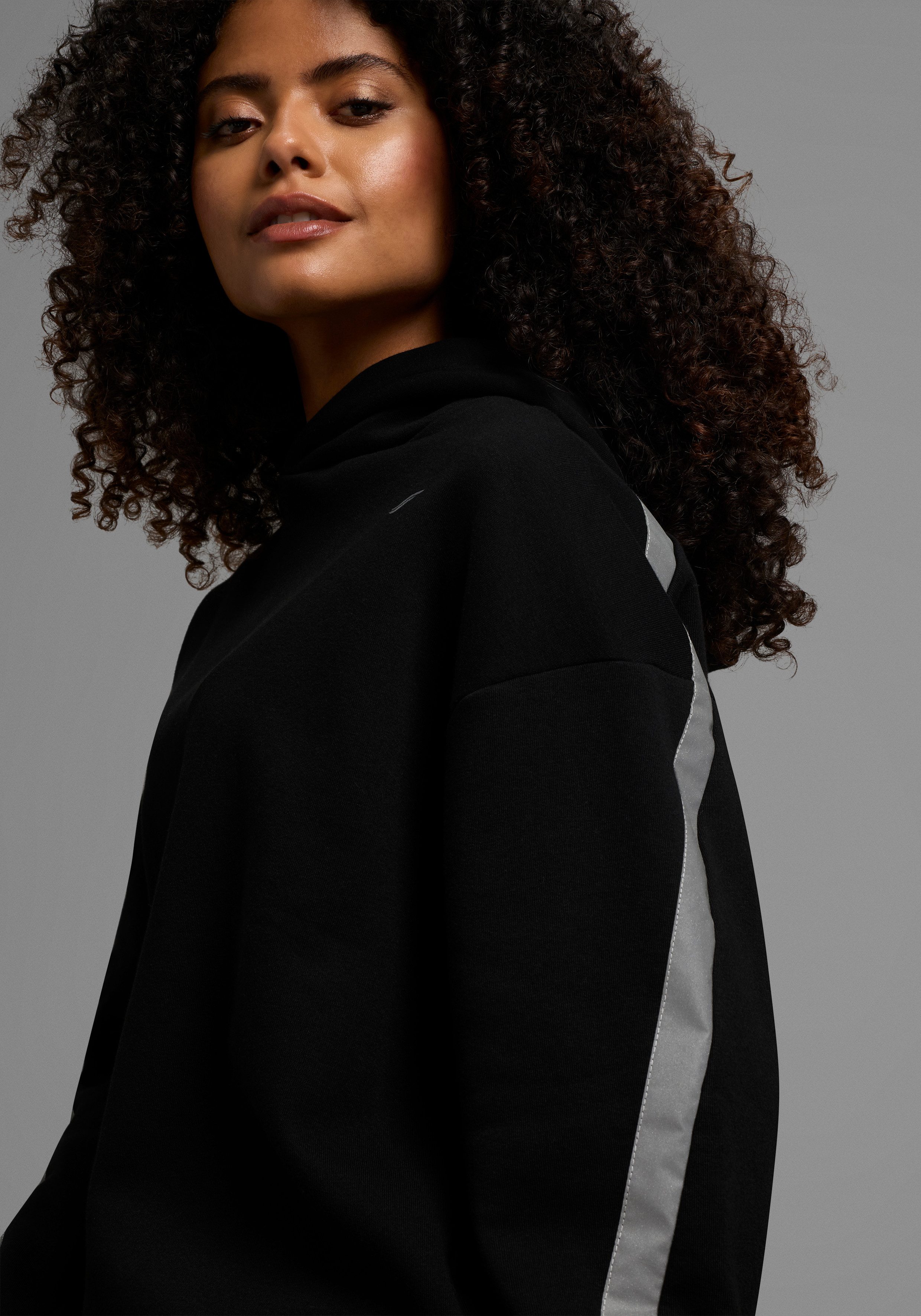 FAYN SPORTS Hoodie